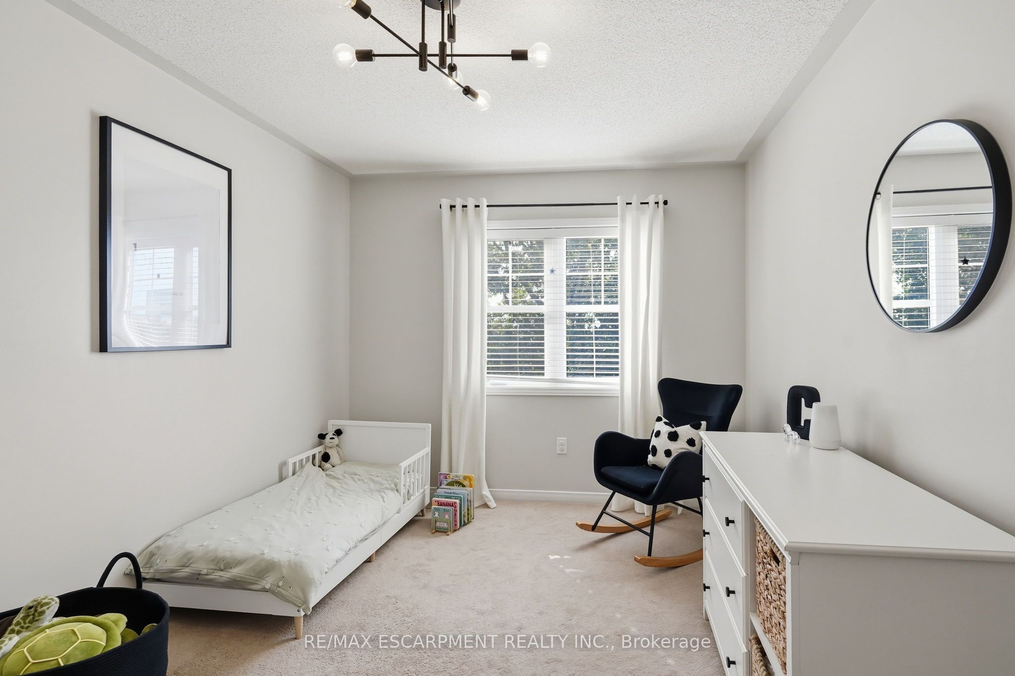 221 Nisbet Boulevard Property Photo 34