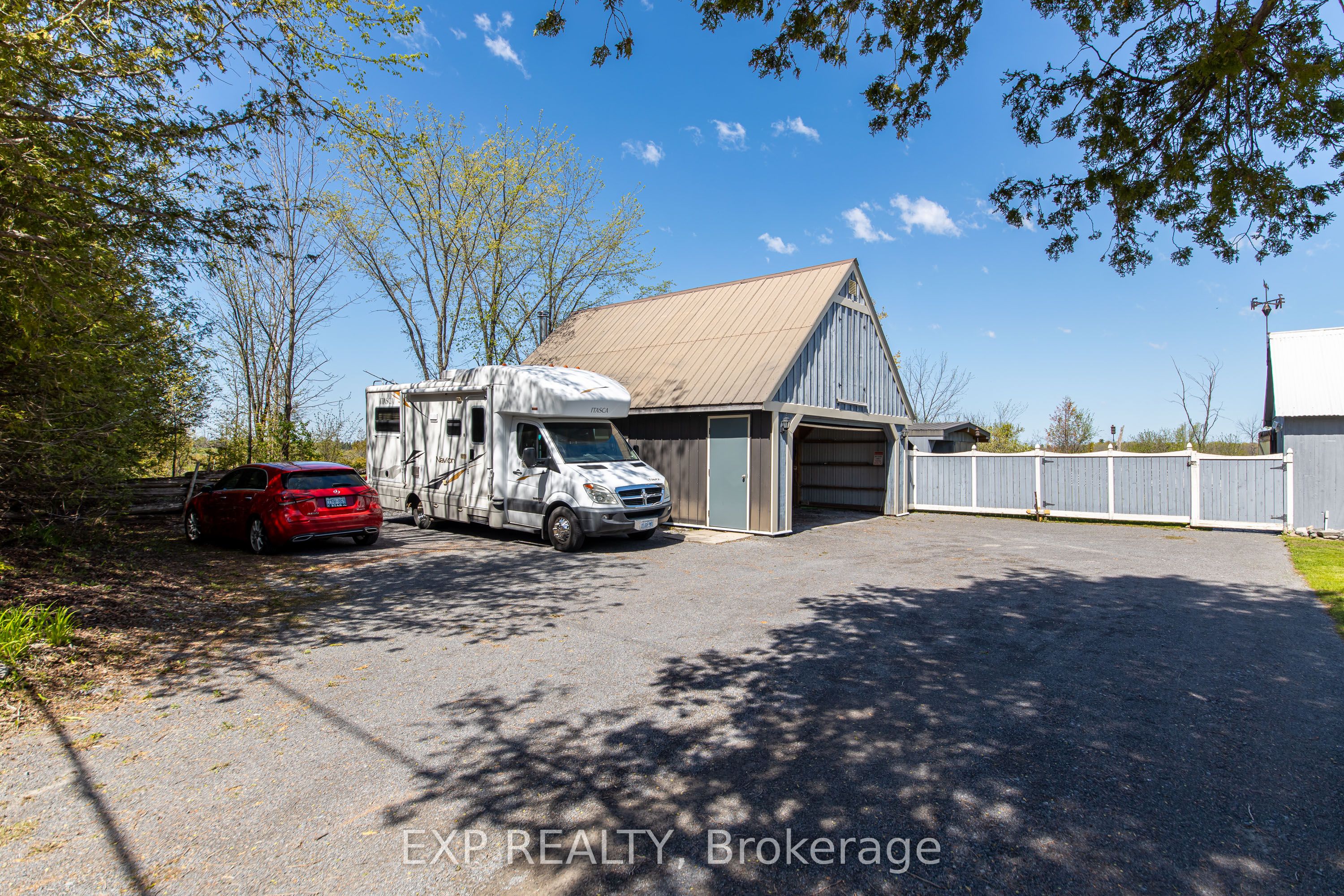 616 Kidd Road Property Photo 32
