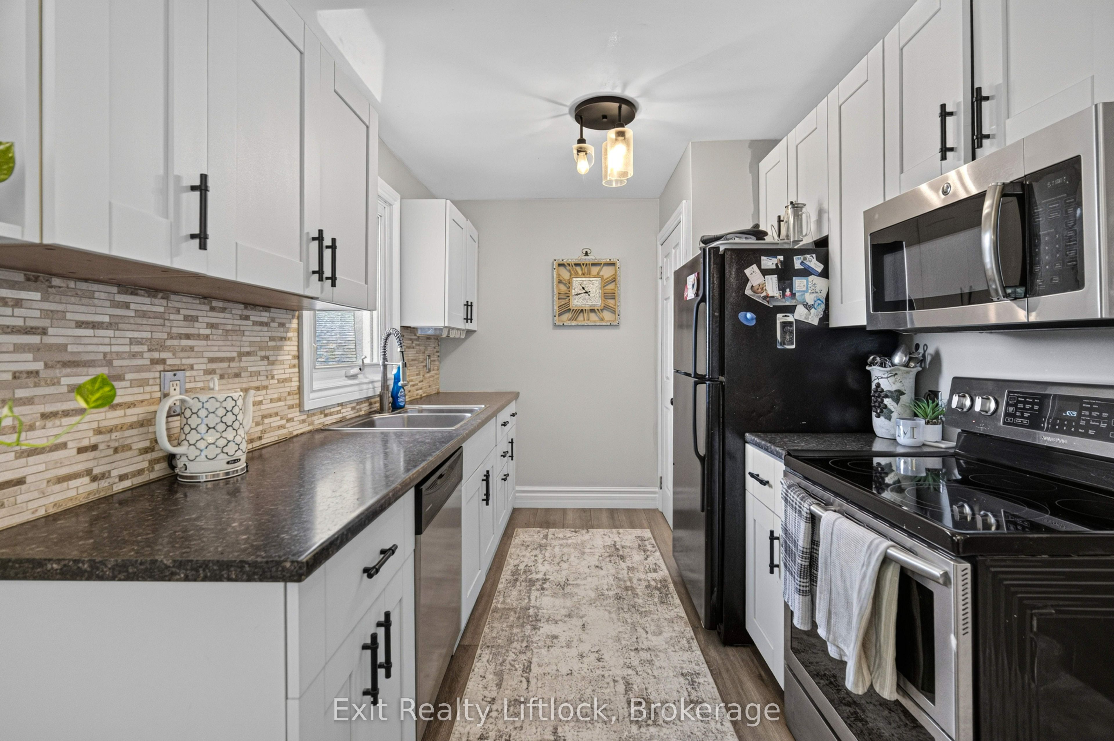 81 Fourth Line Dummer Road S Property Photo 15