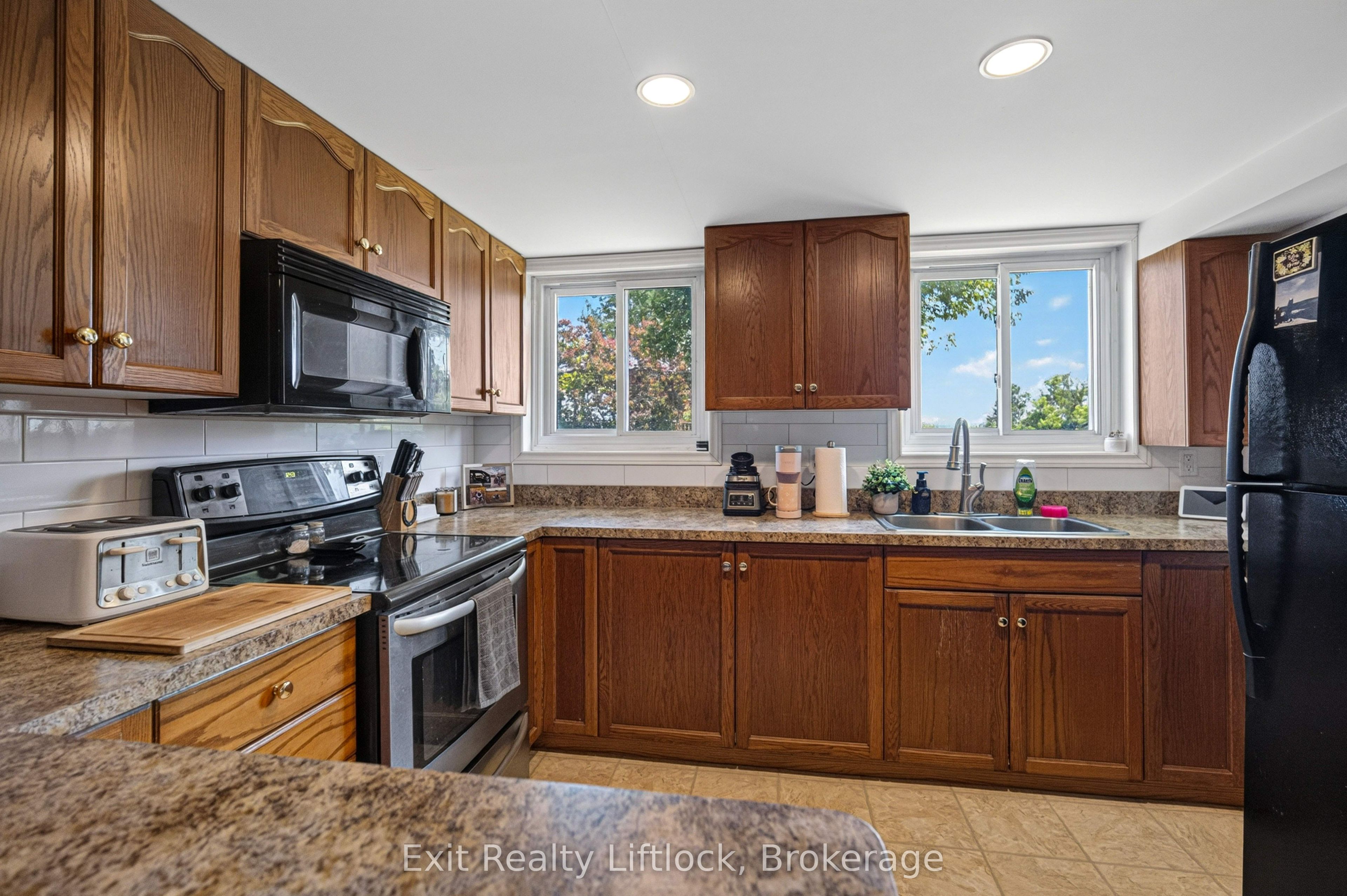81 Fourth Line Dummer Road S Property Photo 27
