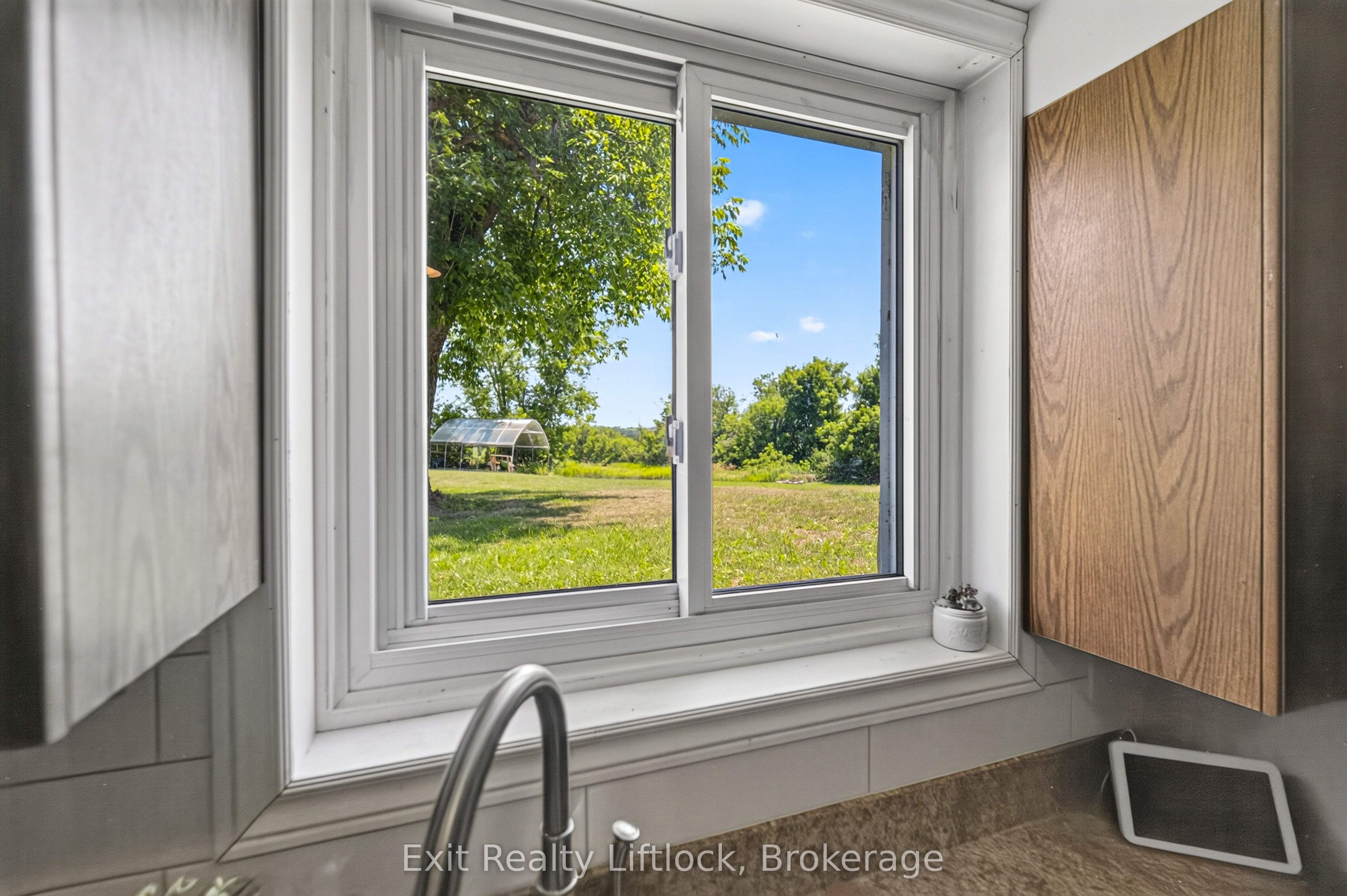 81 Fourth Line Dummer Road S Property Photo 28