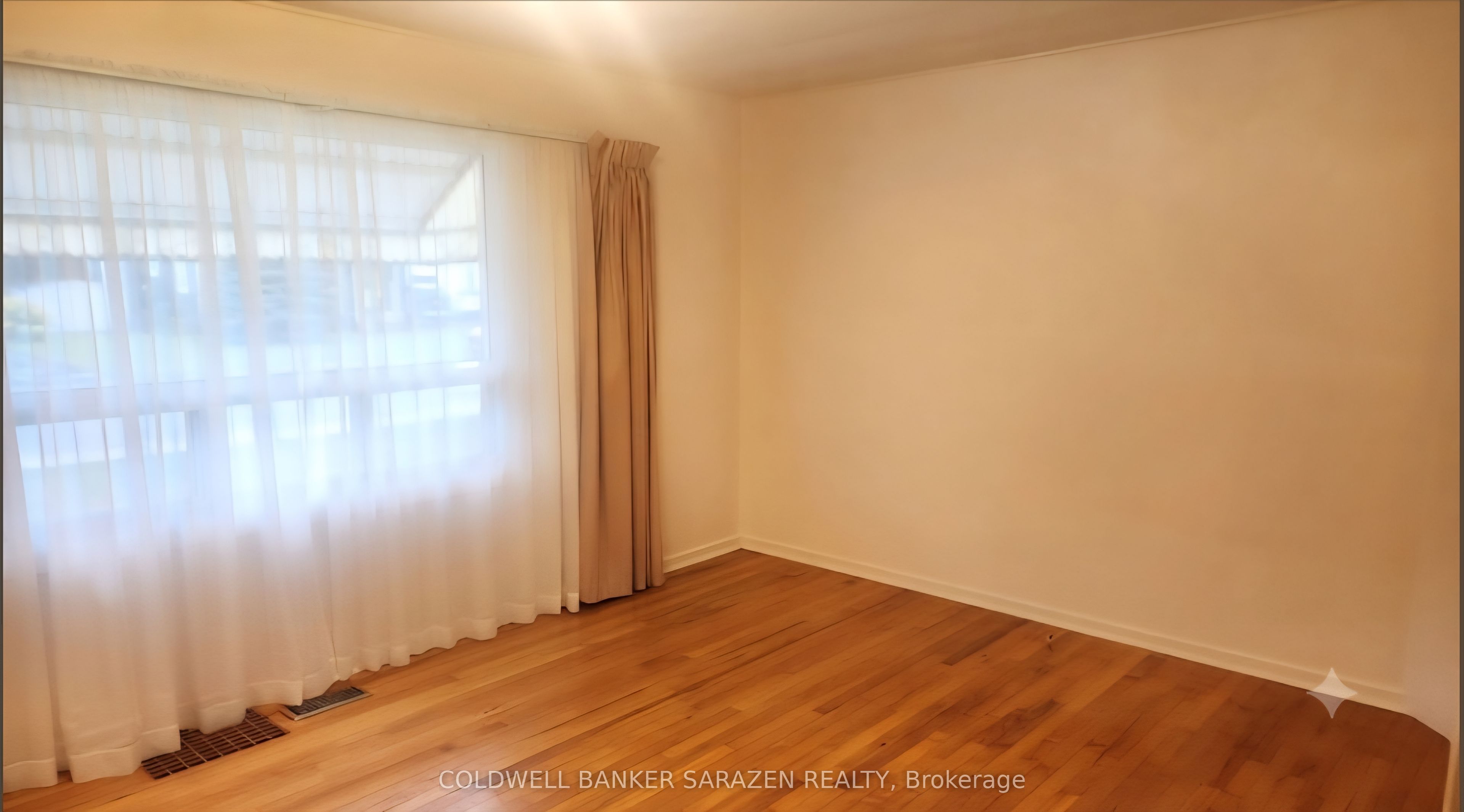 114 Second Avenue Property Photo 5