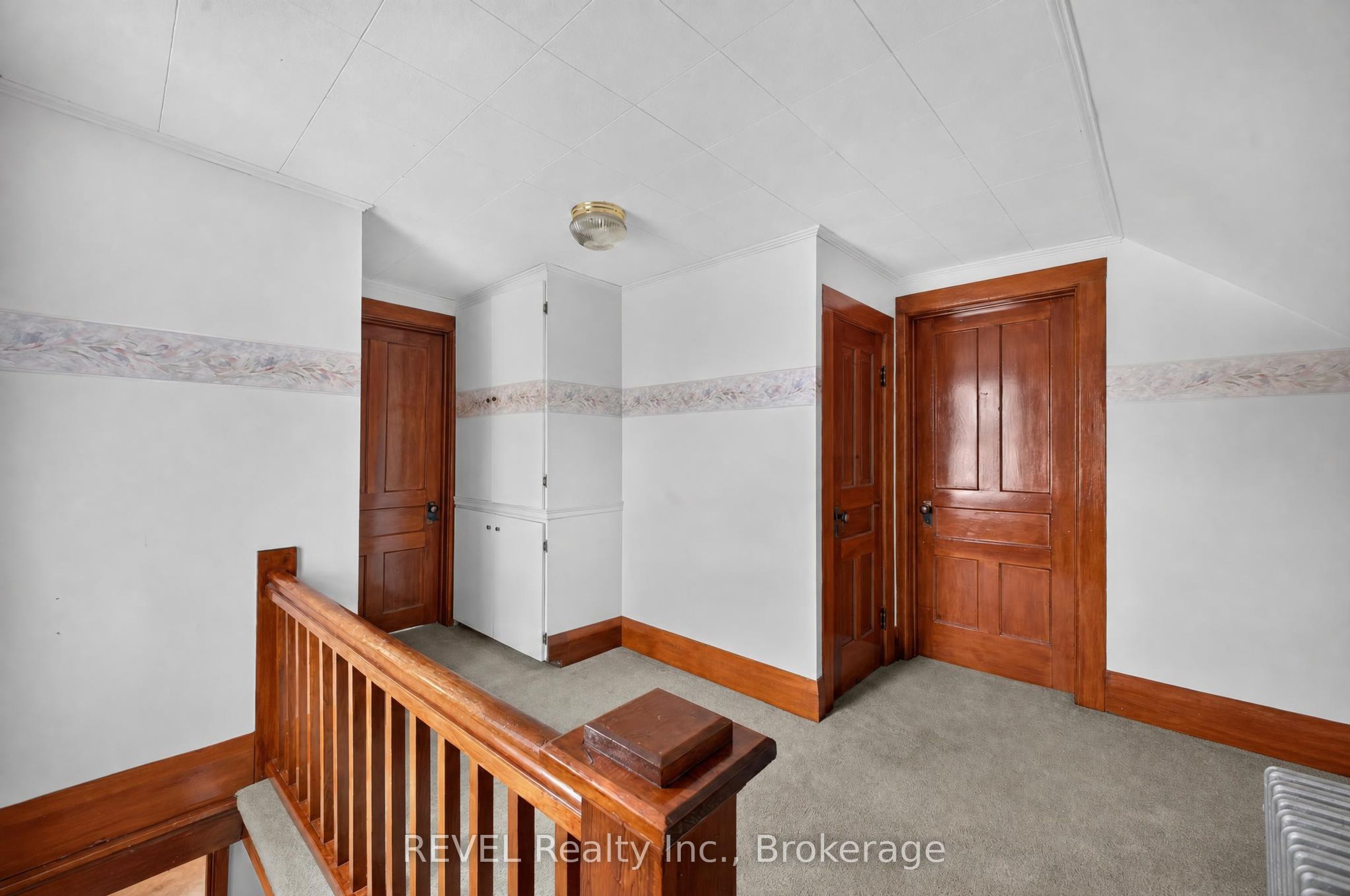 350 Phipps Street Property Photo 14