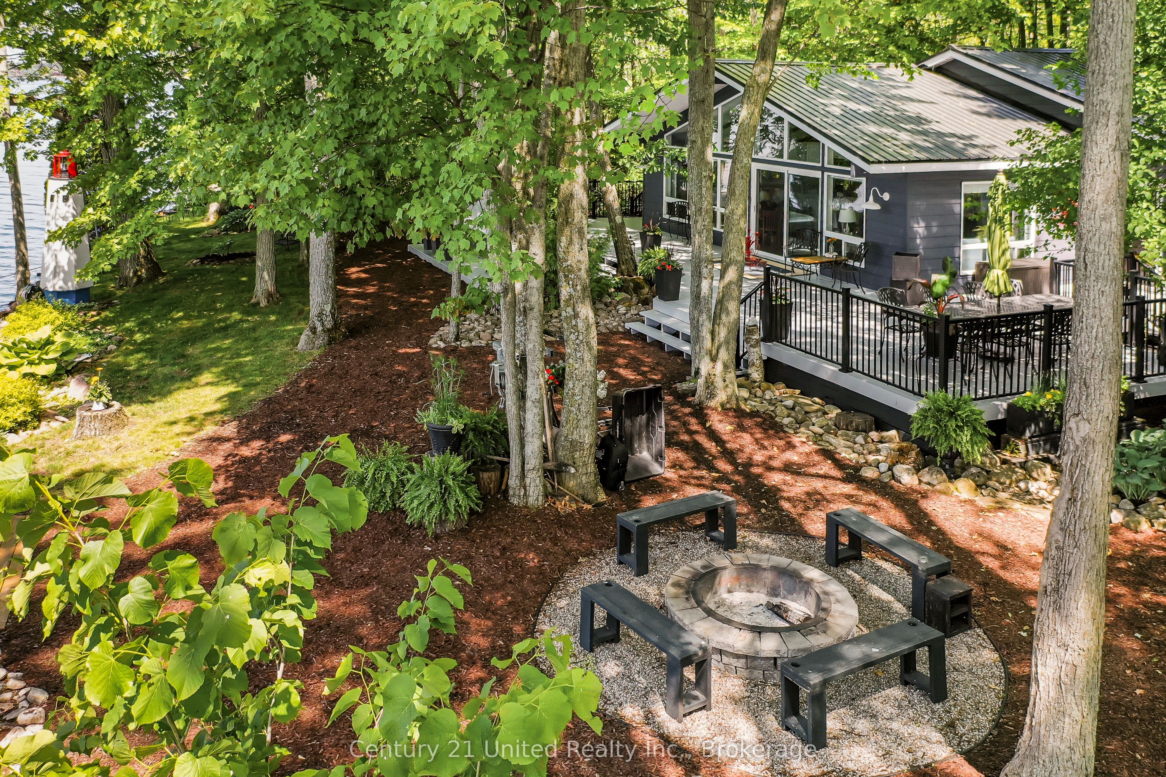 7004 Island 70 Property Photo 6
