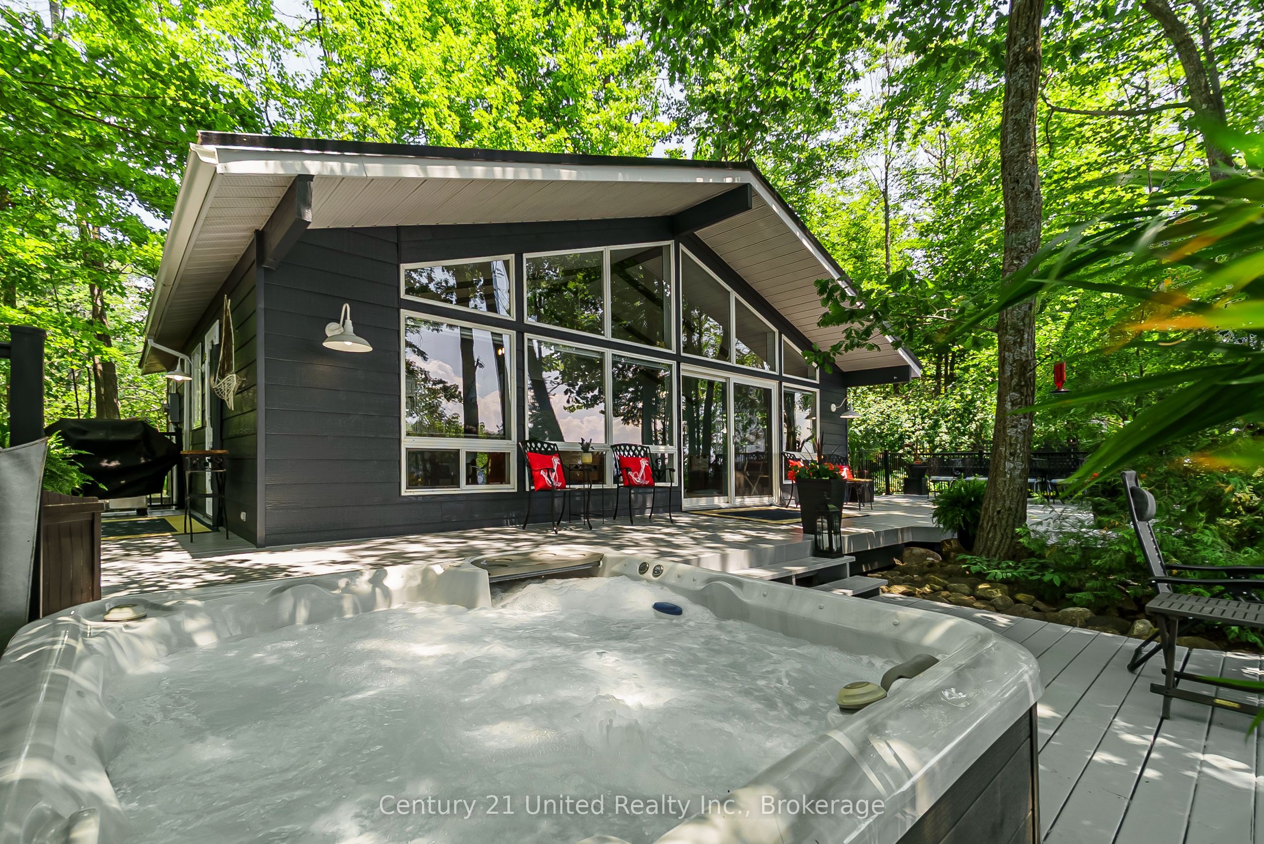 7004 Island 70 Property Photo 13