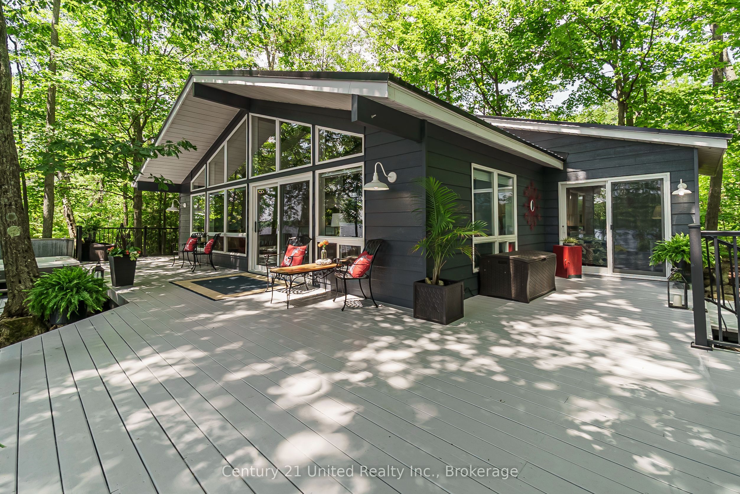 7004 Island 70 Property Photo 19