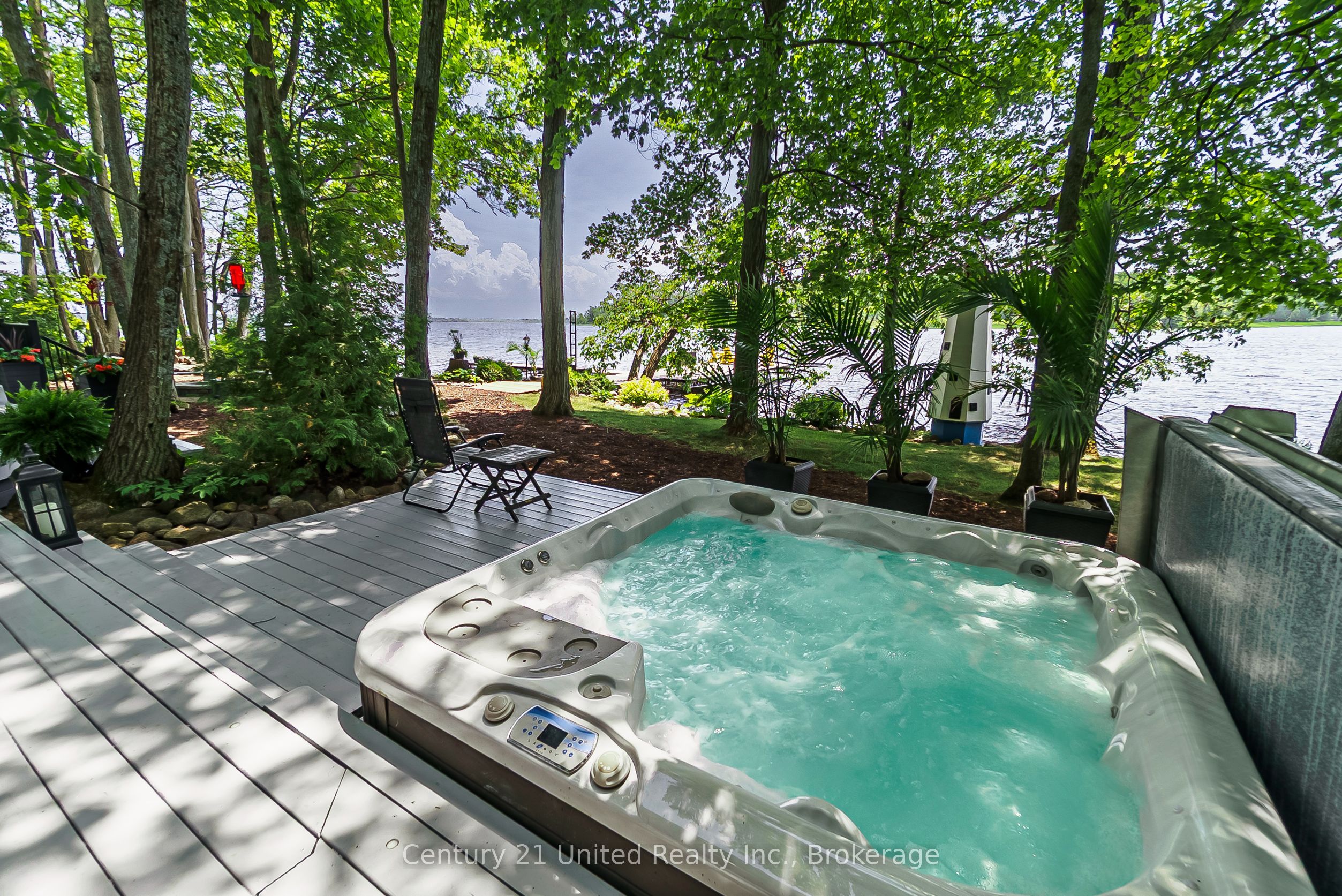 7004 Island 70 Property Photo 21
