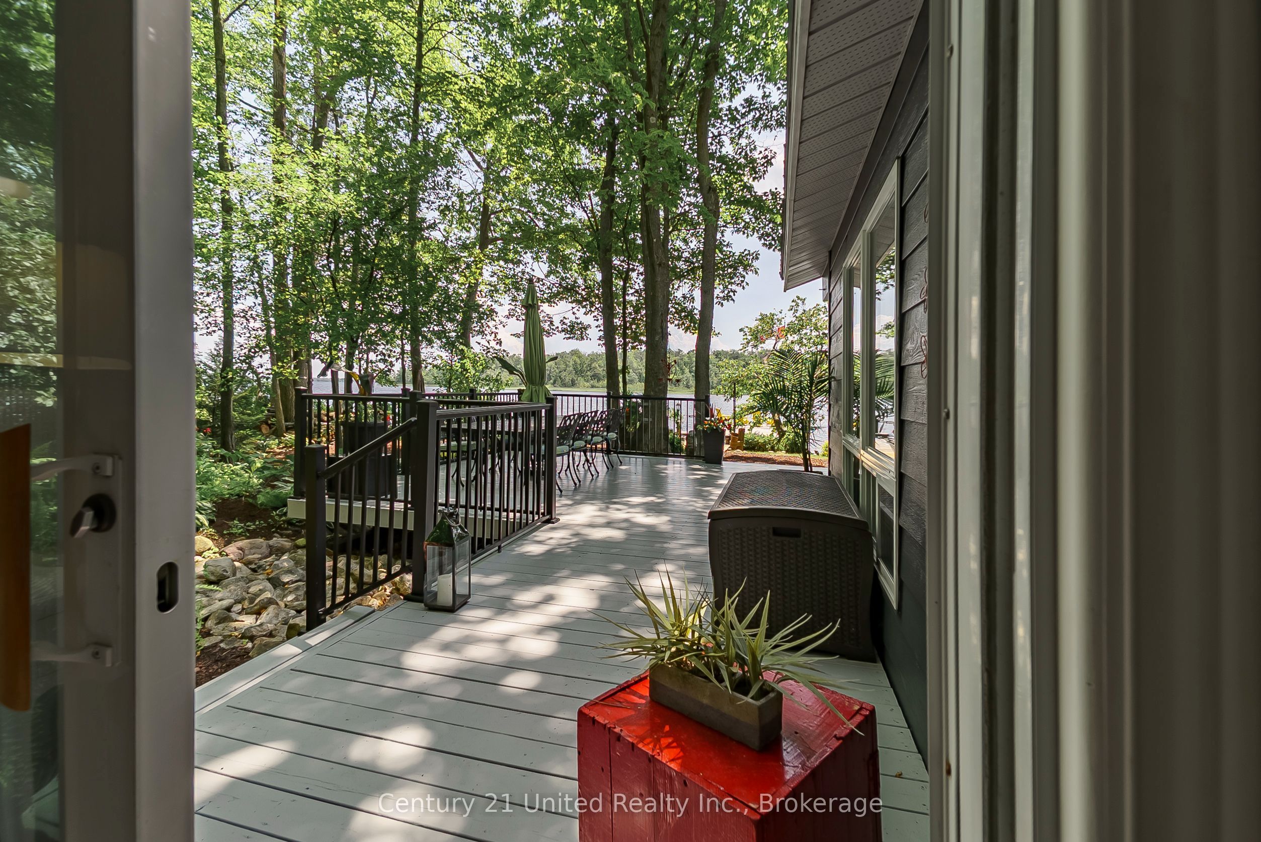 7004 Island 70 Property Photo 38