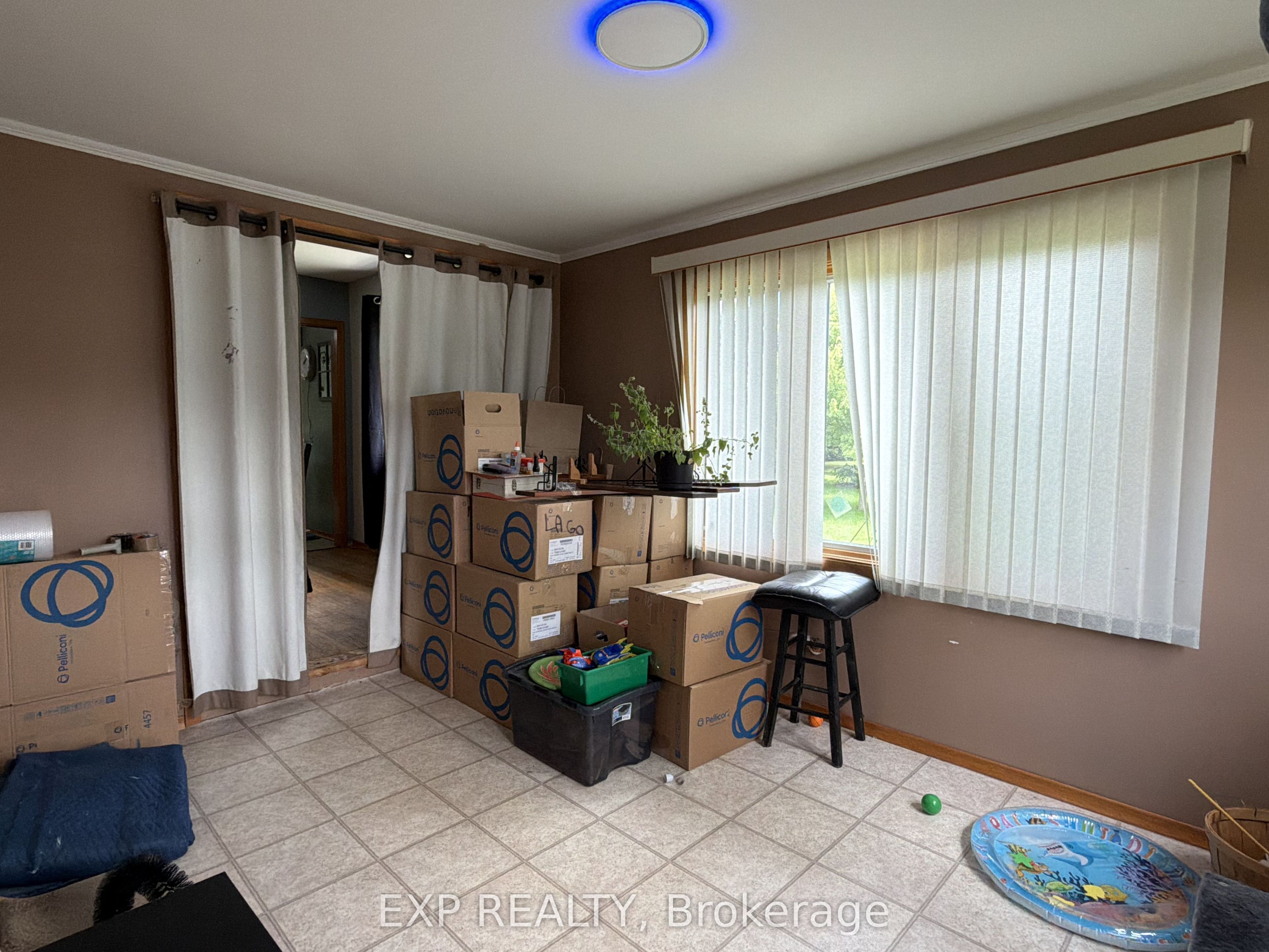 120 Huron Avenue Property Photo 11