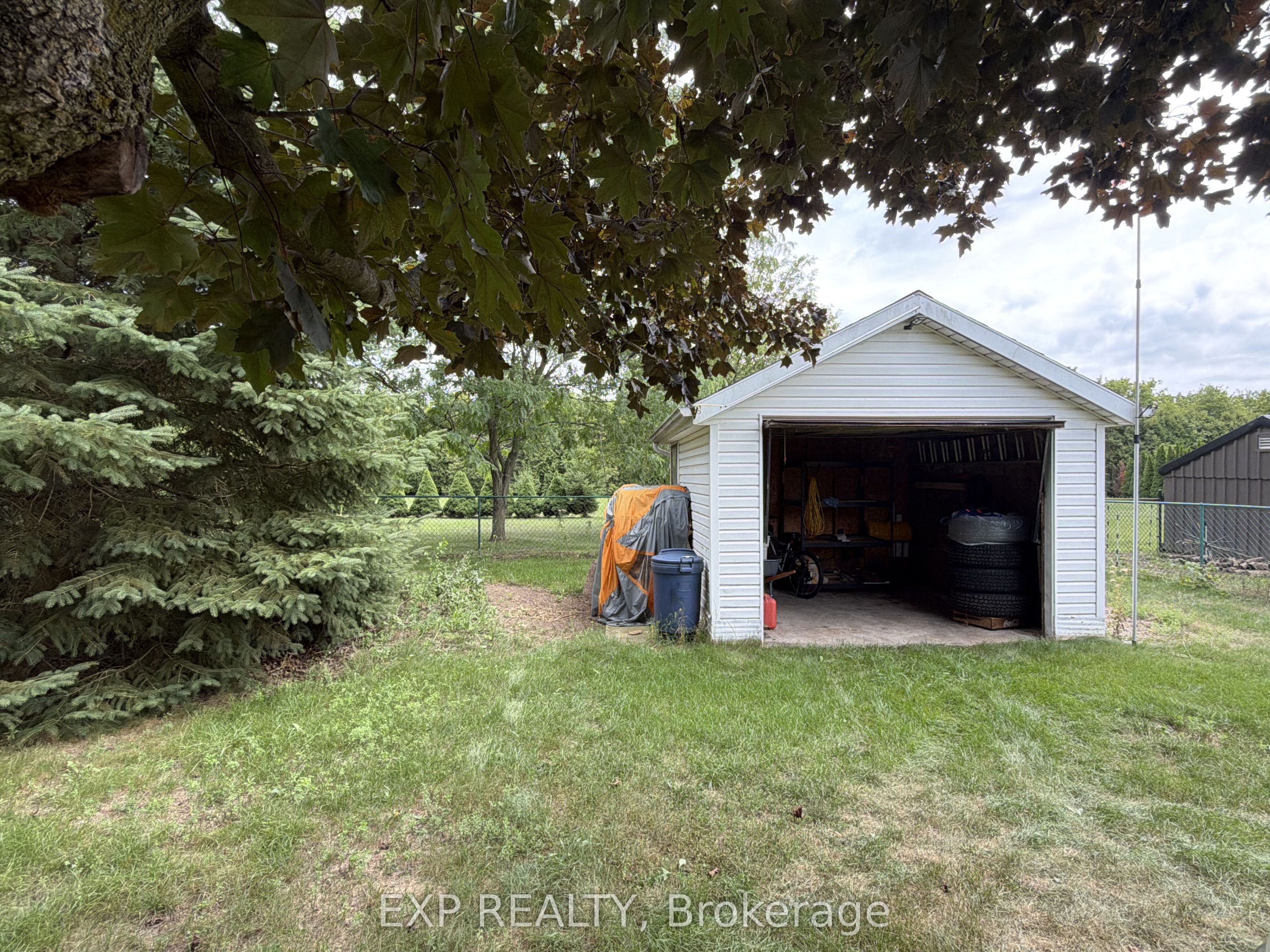 120 Huron Avenue Property Photo 22