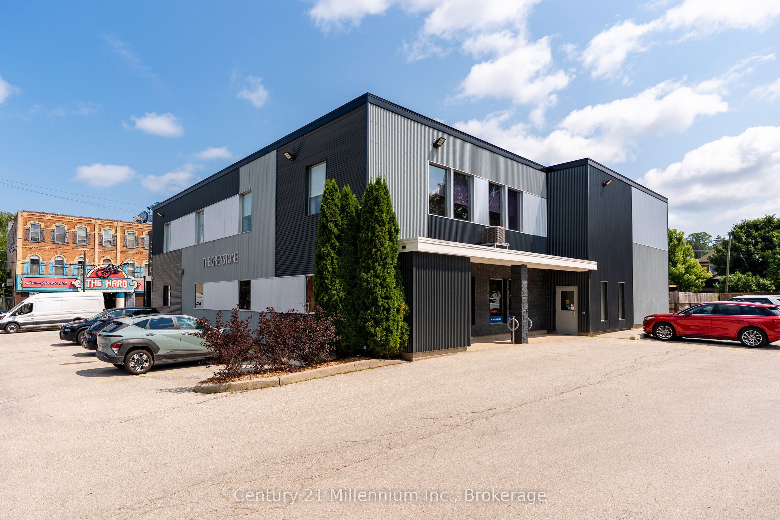 345 8th Street E Unit 201 Property Photo 1