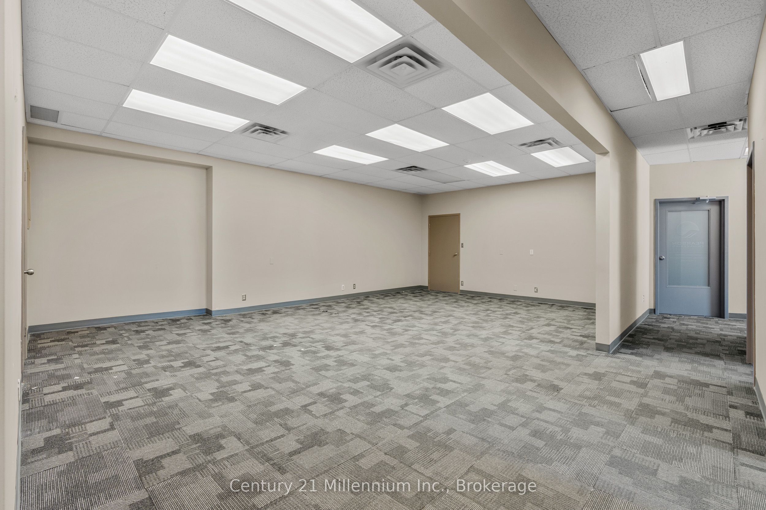 345 8th Street E Unit 201 Property Photo 15