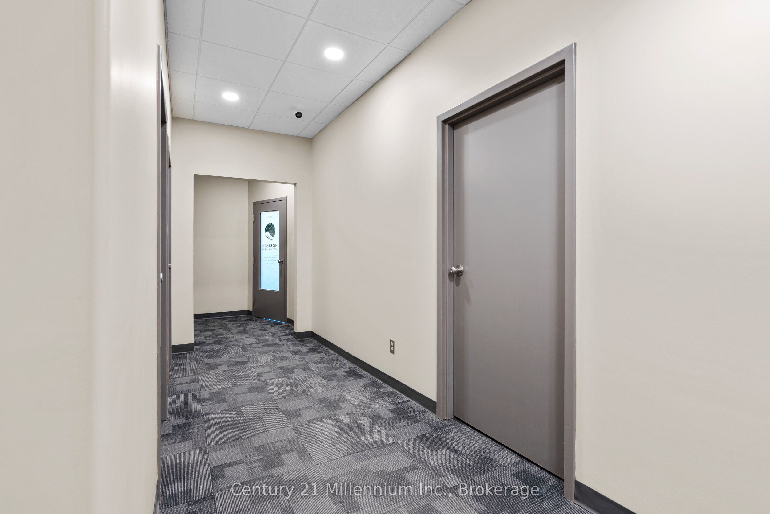 345 8th Street E Unit 201 Property Photo 23