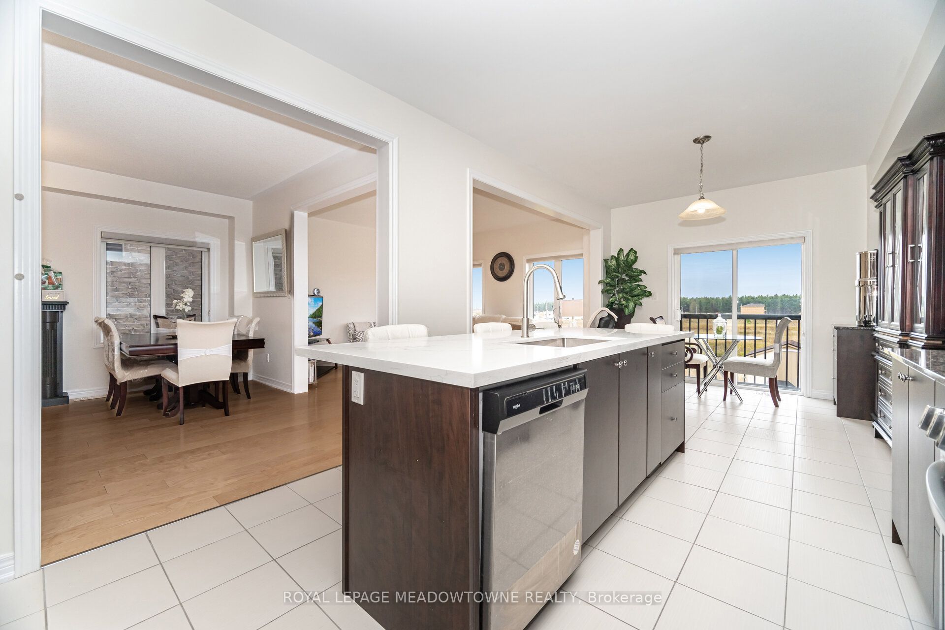 301 Ridley Crescent Property Photo 19