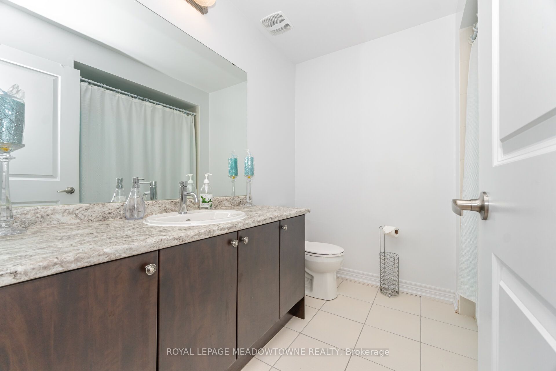301 Ridley Crescent Property Photo 31