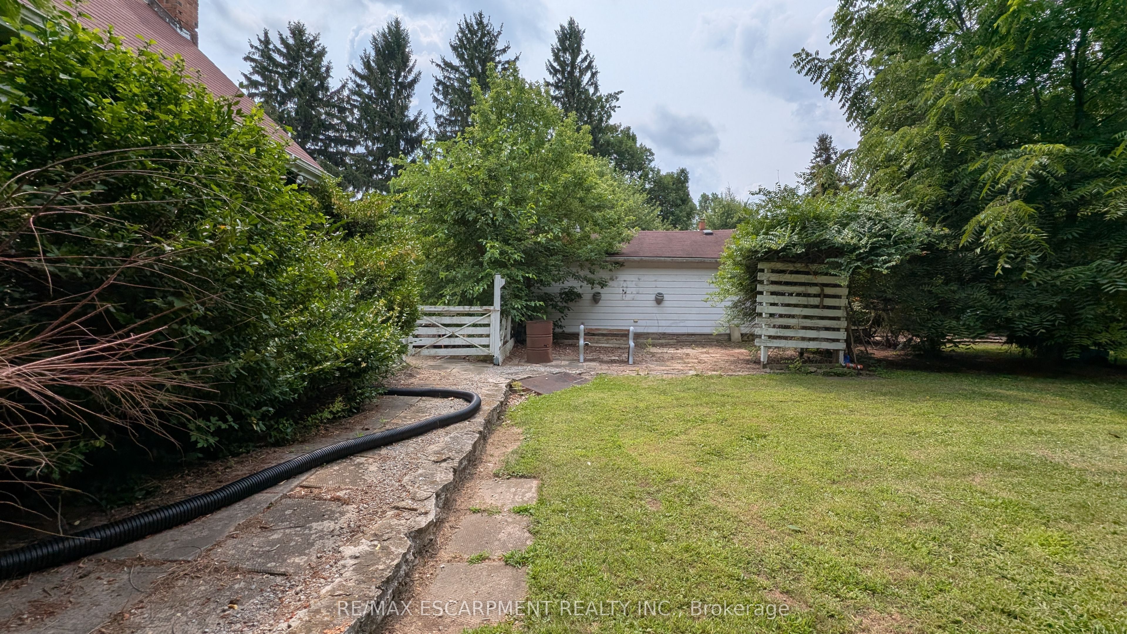 127 Brant Road Property Photo 18