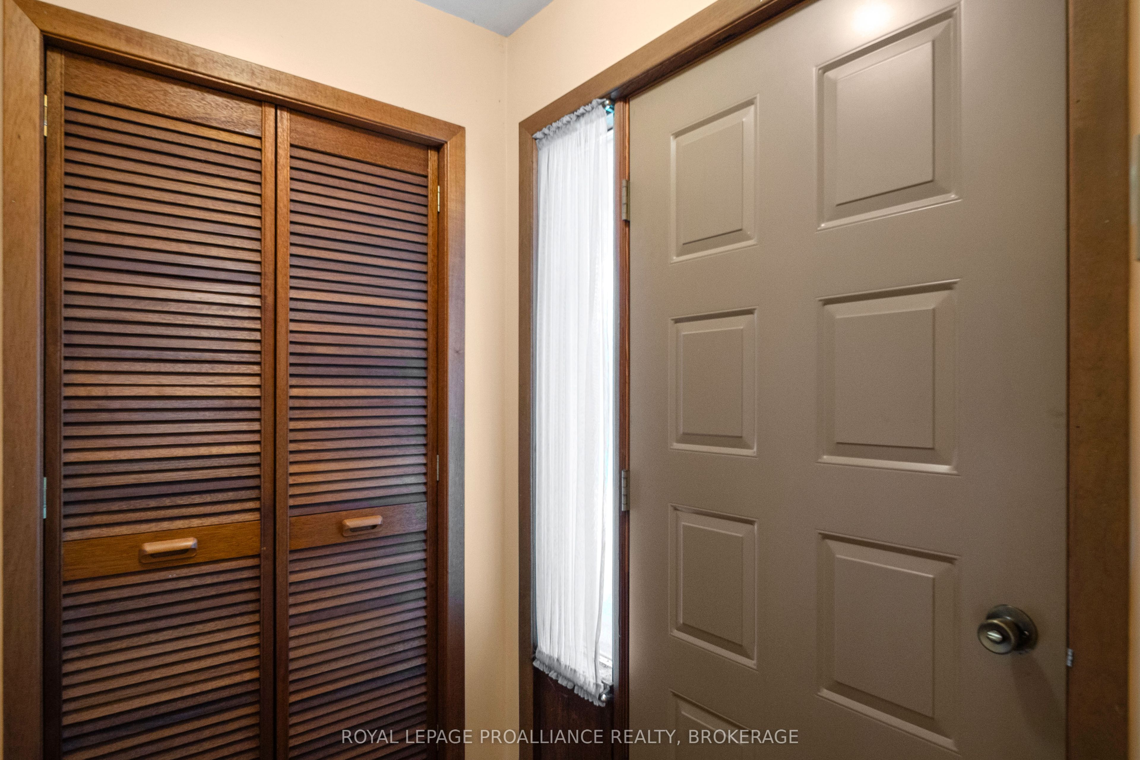 1039 Highway 96 Property Photo 6