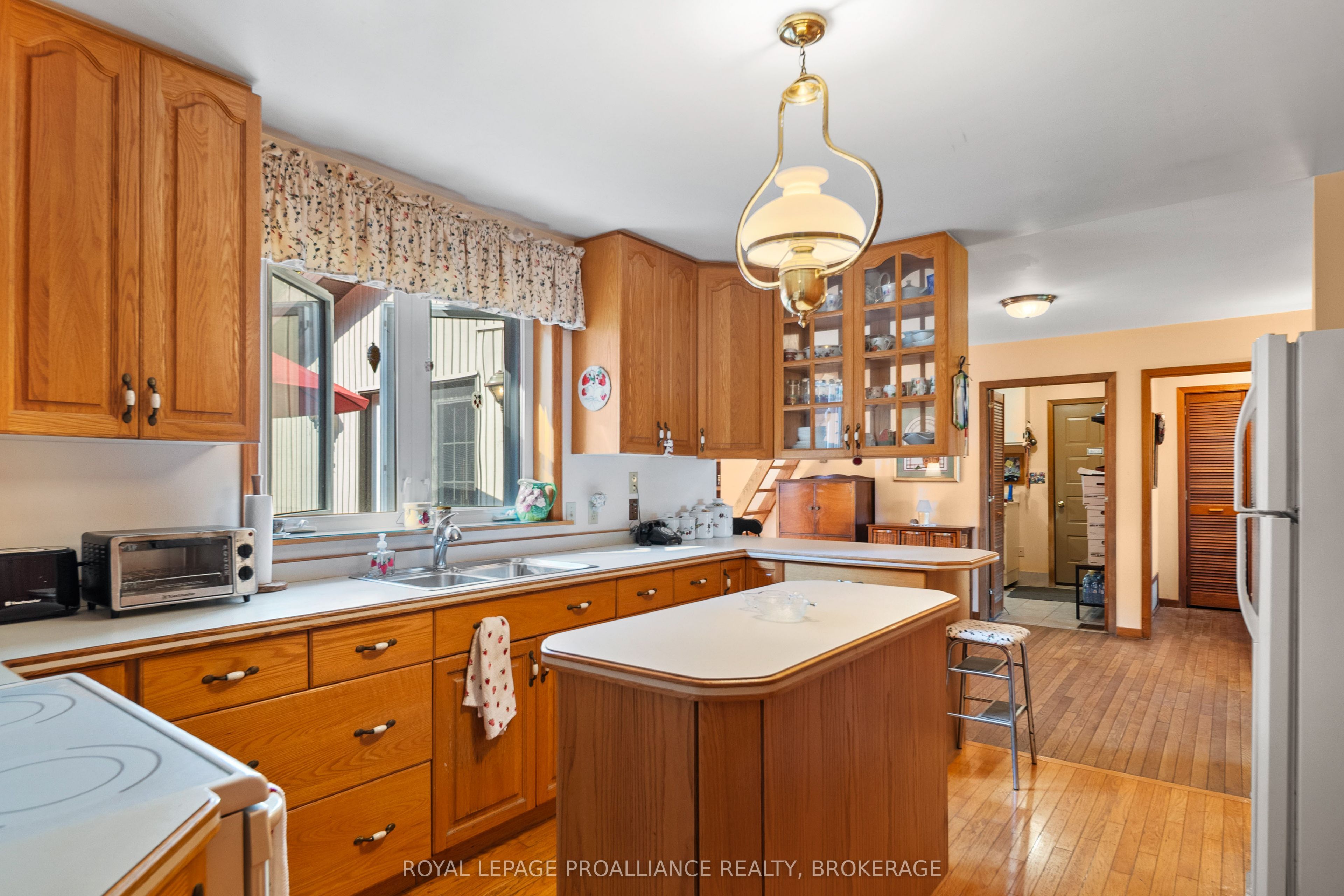 1039 Highway 96 Property Photo 14