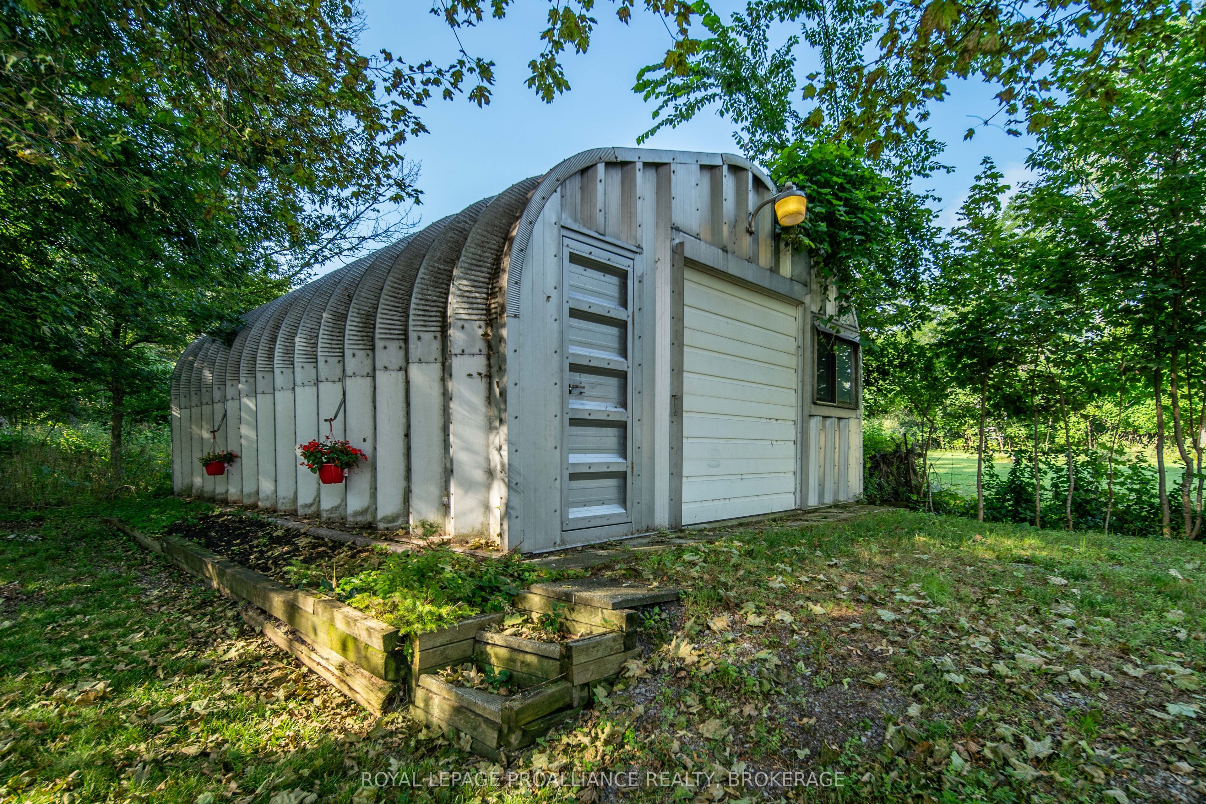 1039 Highway 96 Property Photo 34