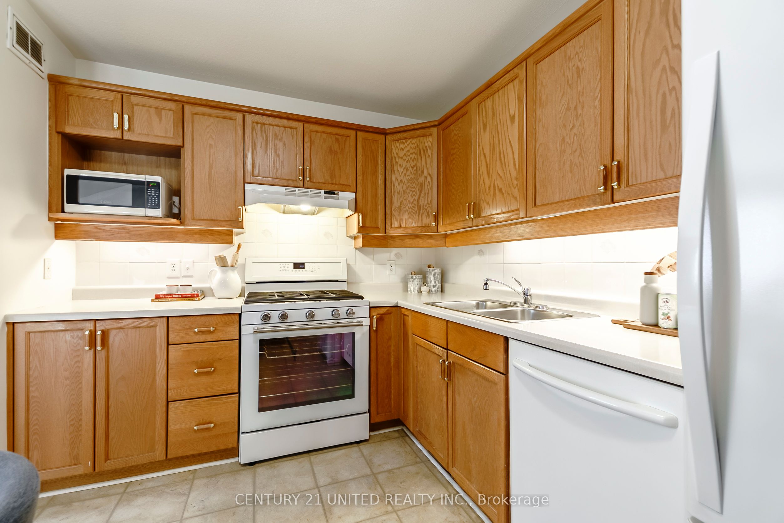 626 Trailview Drive Property Photo 17