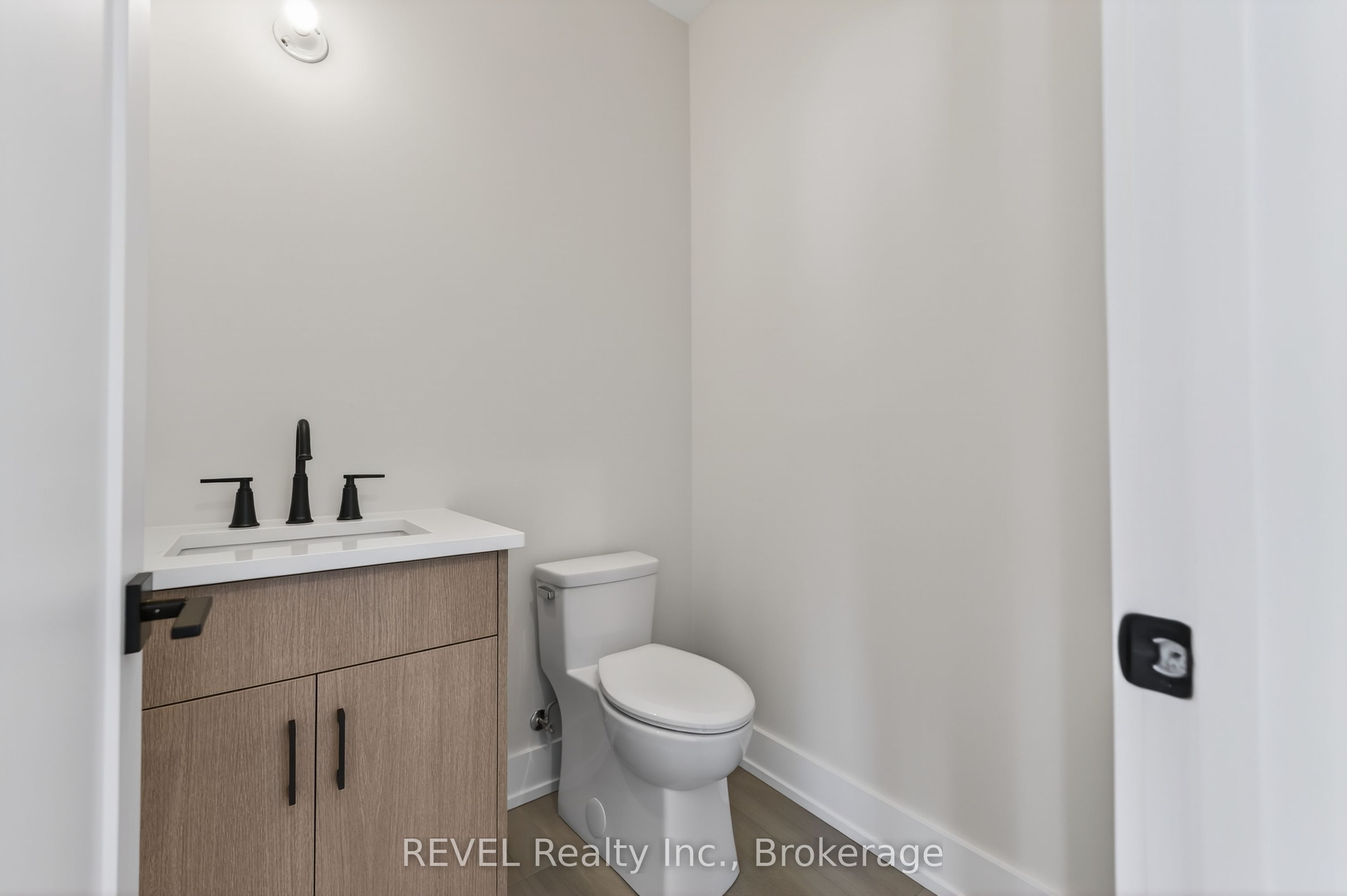 22 Anchor Road Property Photo 22