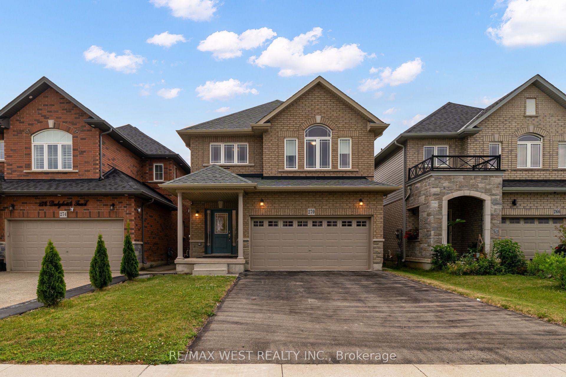 270 Dalgleish Trail Property Photo 45