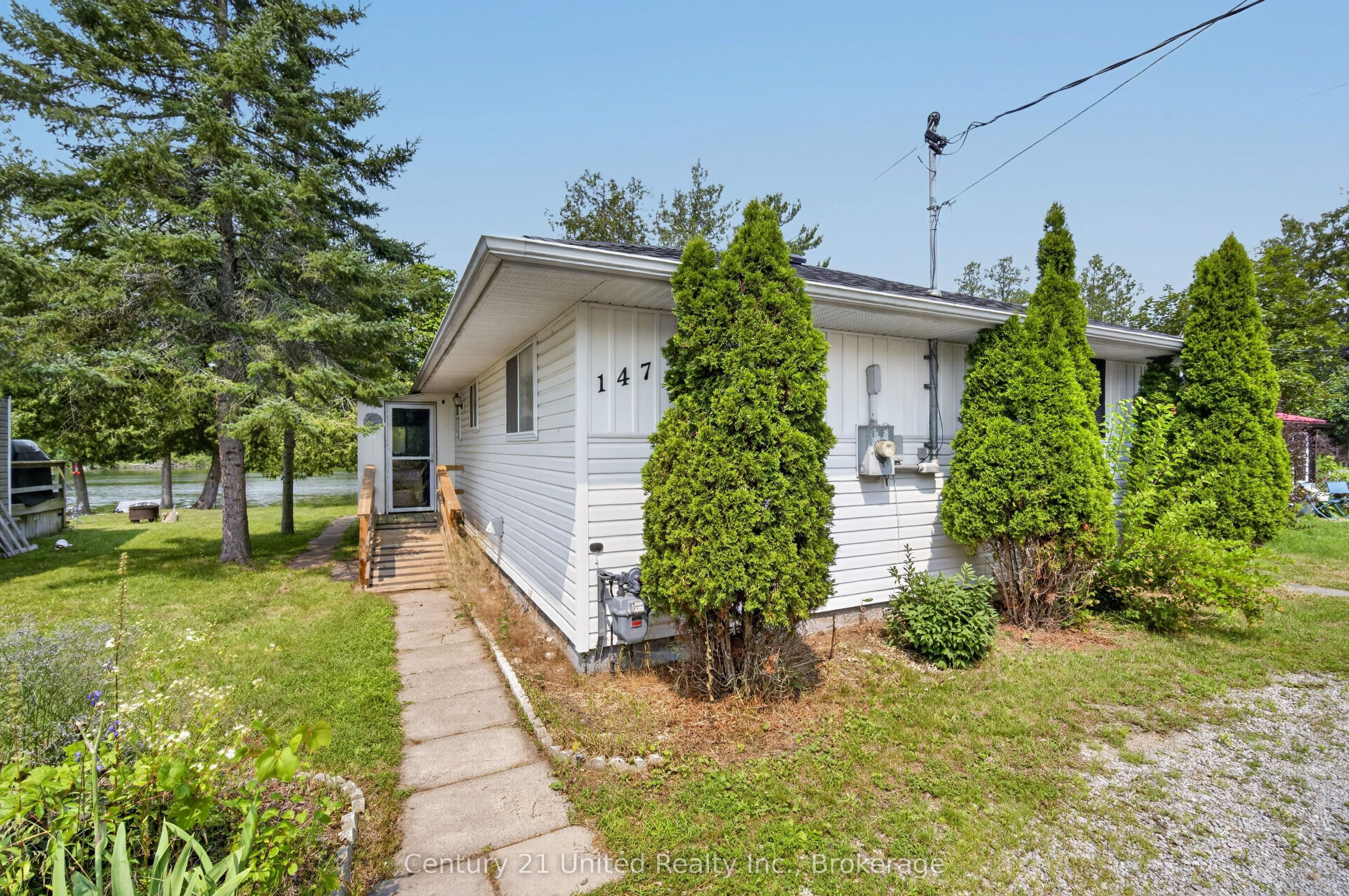 147 Cedar Drive Property Photo 1