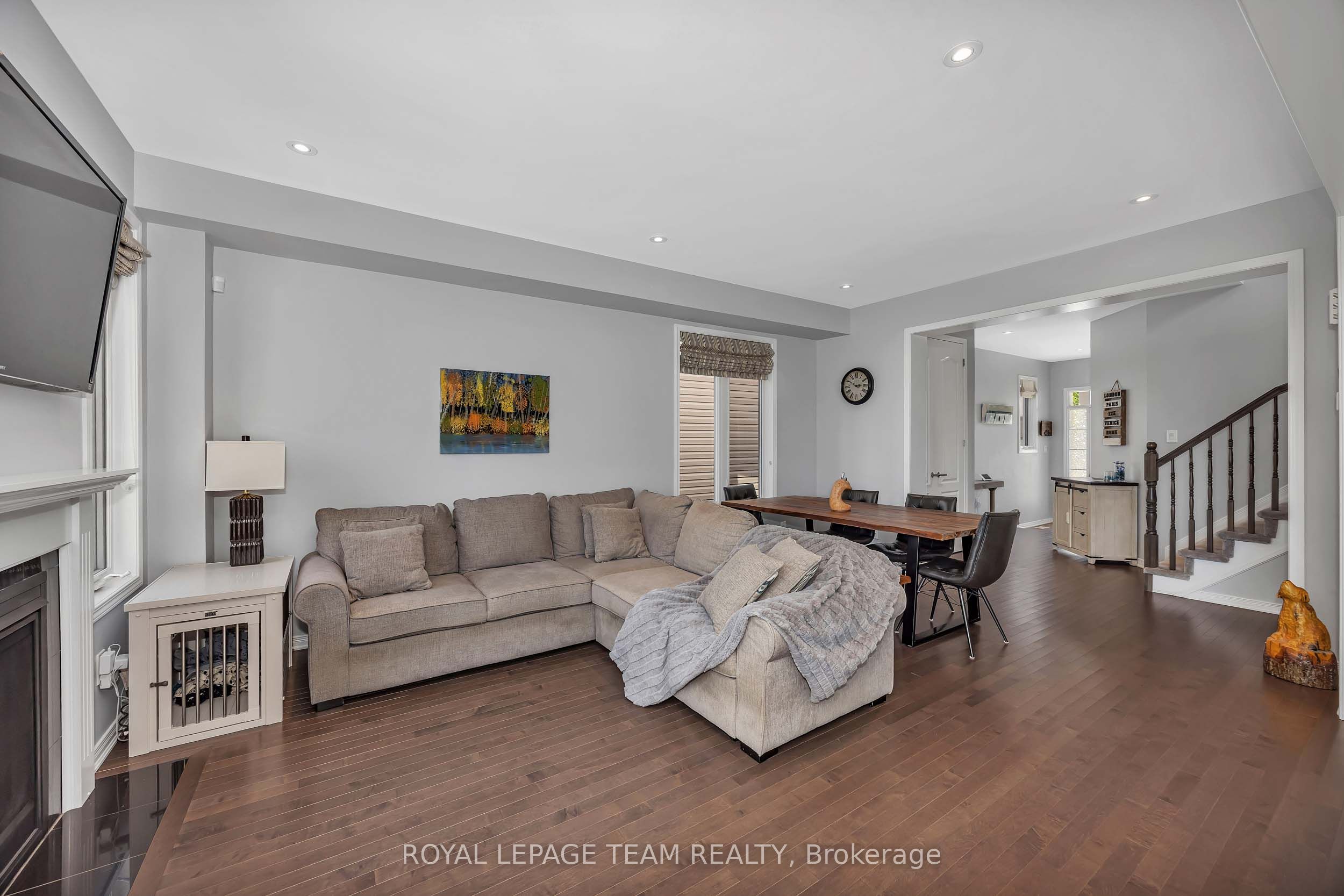 2626 Tempo Drive Property Photo 8