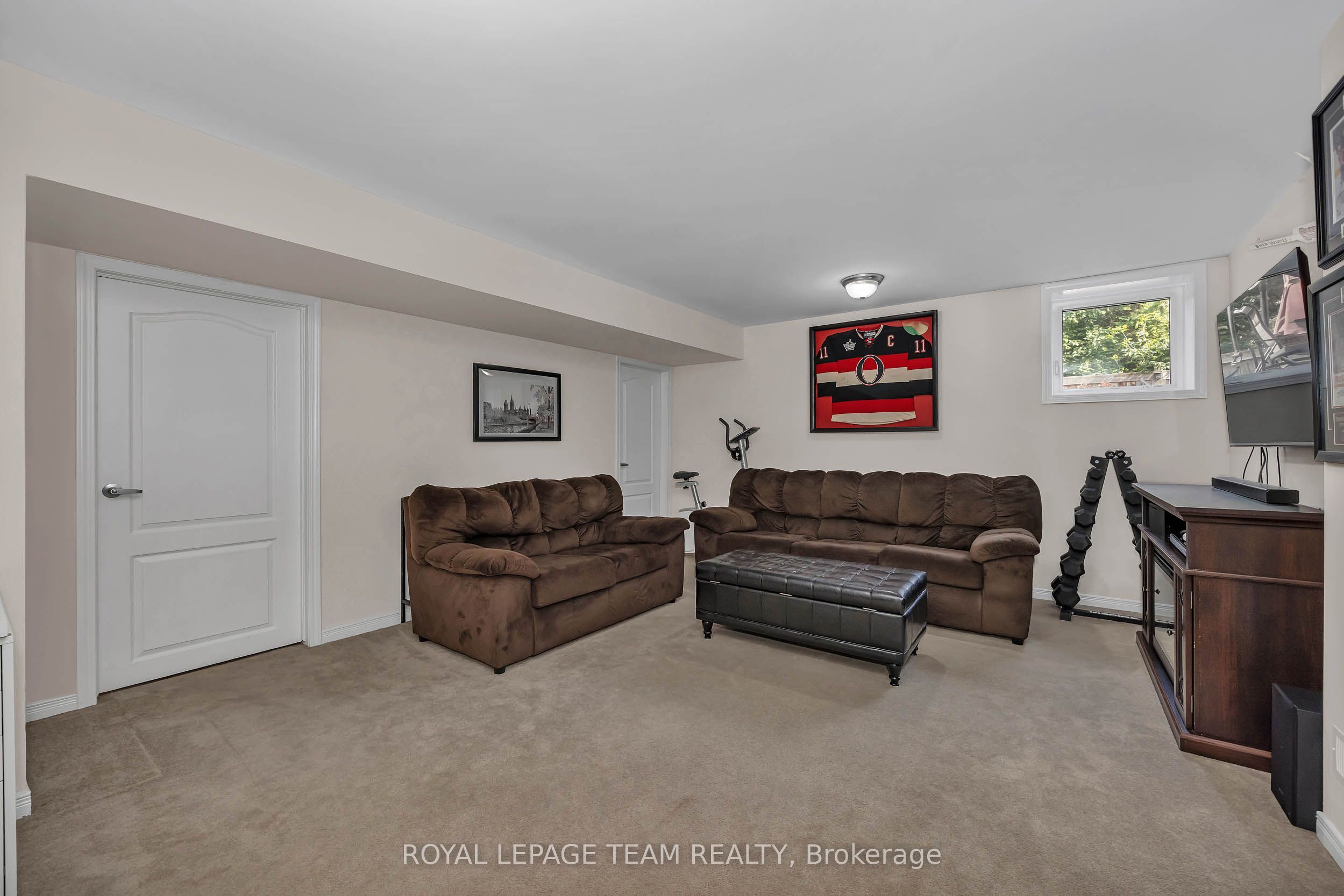 2626 Tempo Drive Property Photo 33