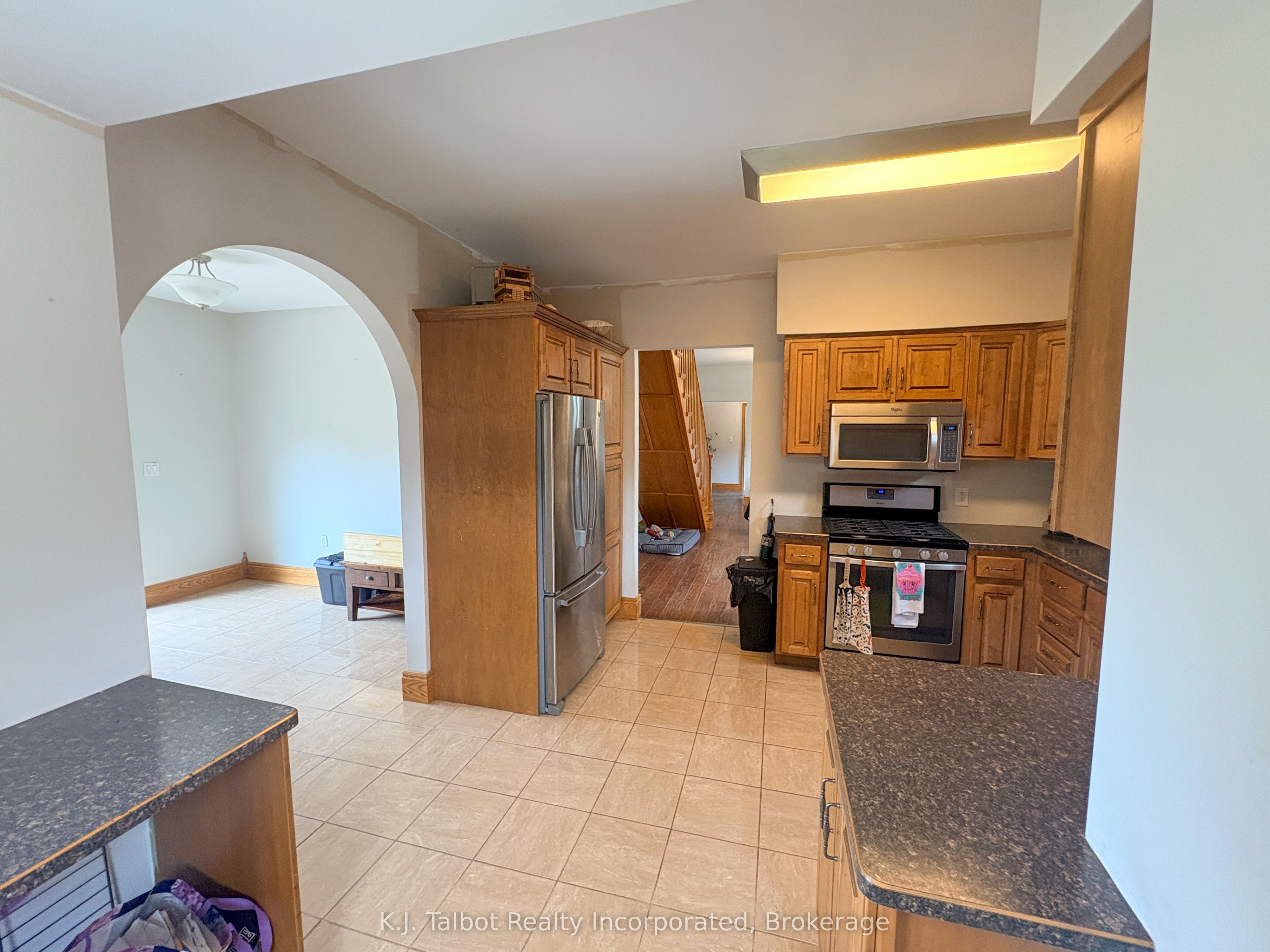 342 John Street Property Photo 13
