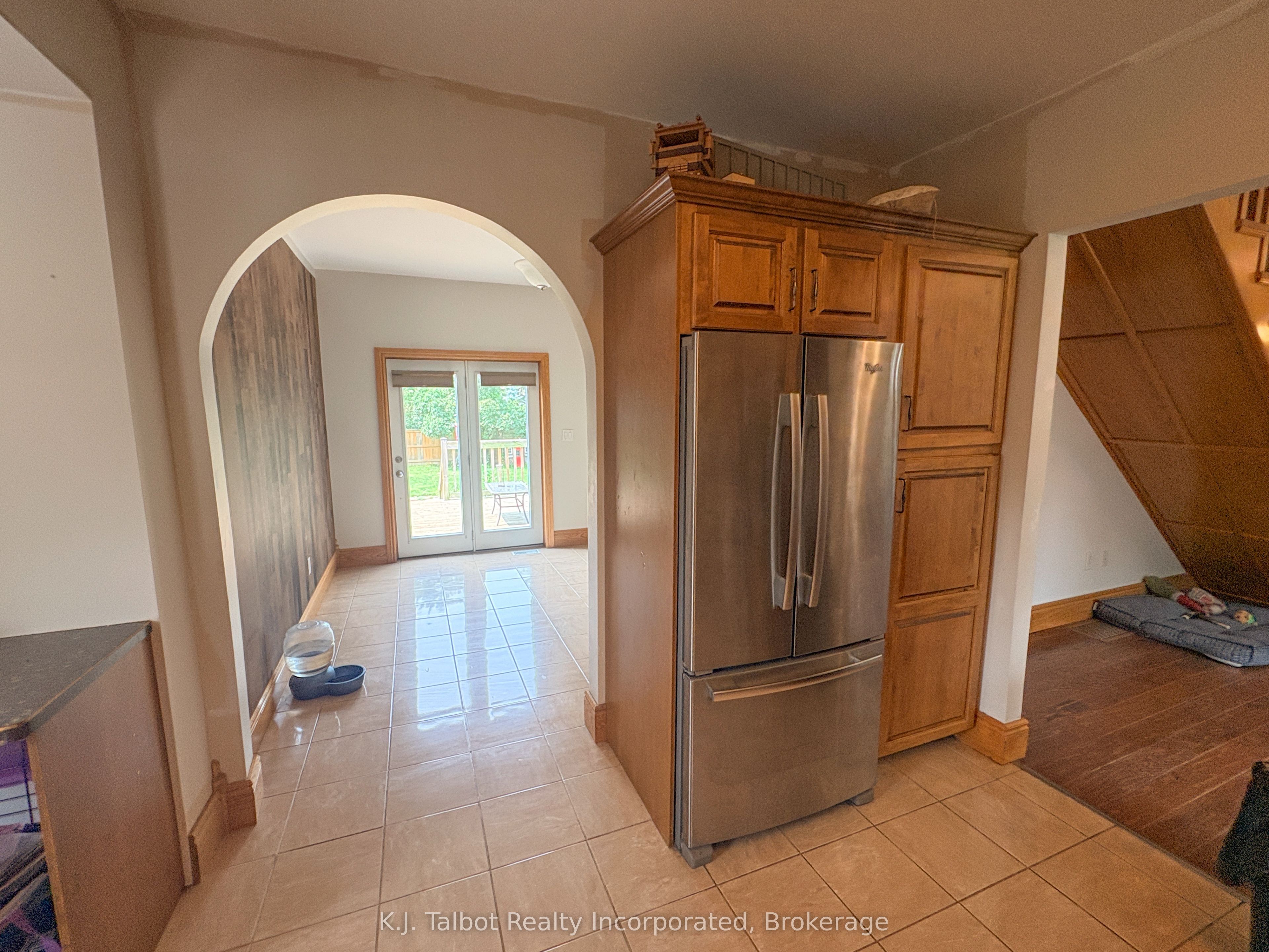 342 John Street Property Photo 14