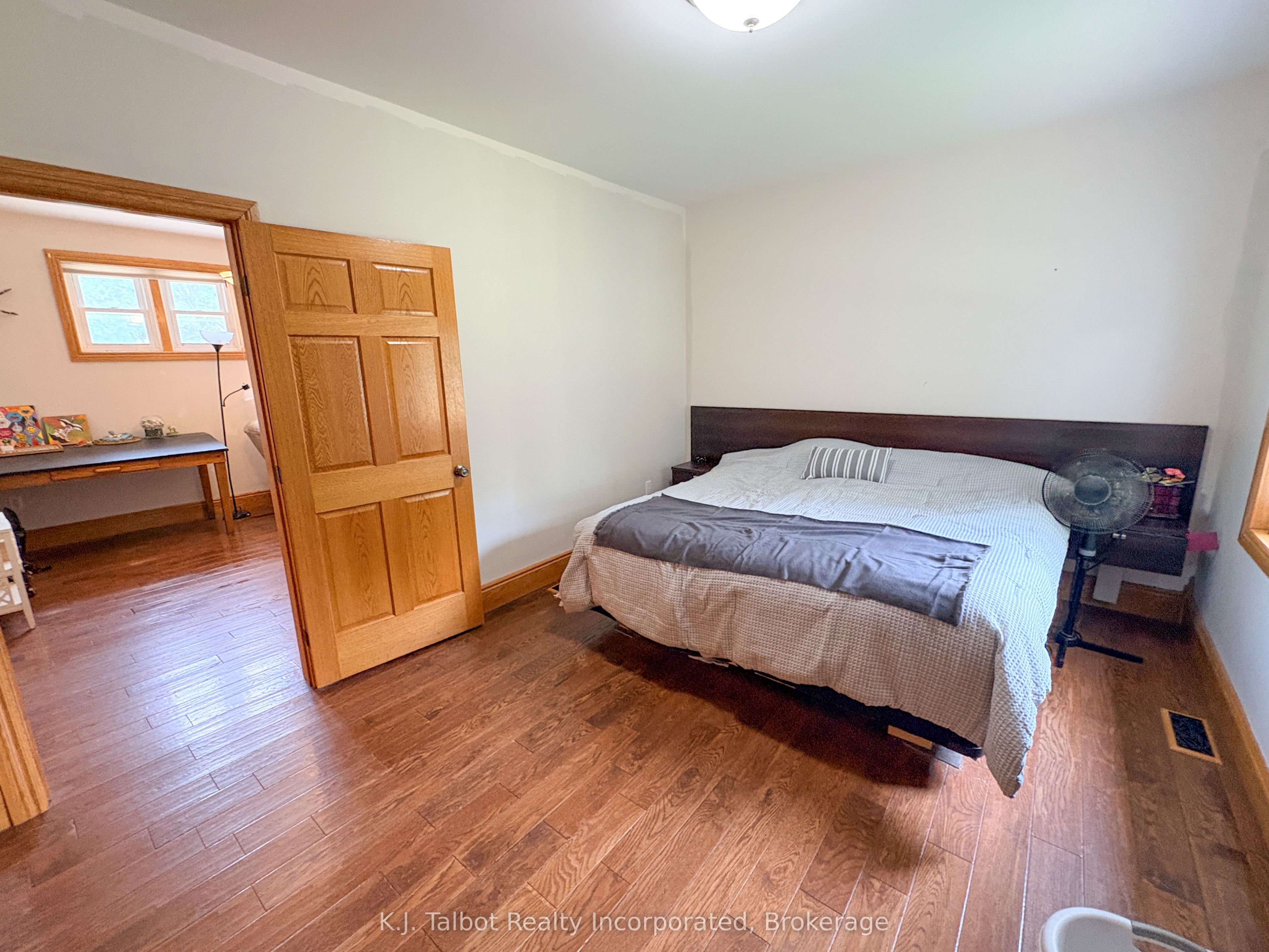 342 John Street Property Photo 19
