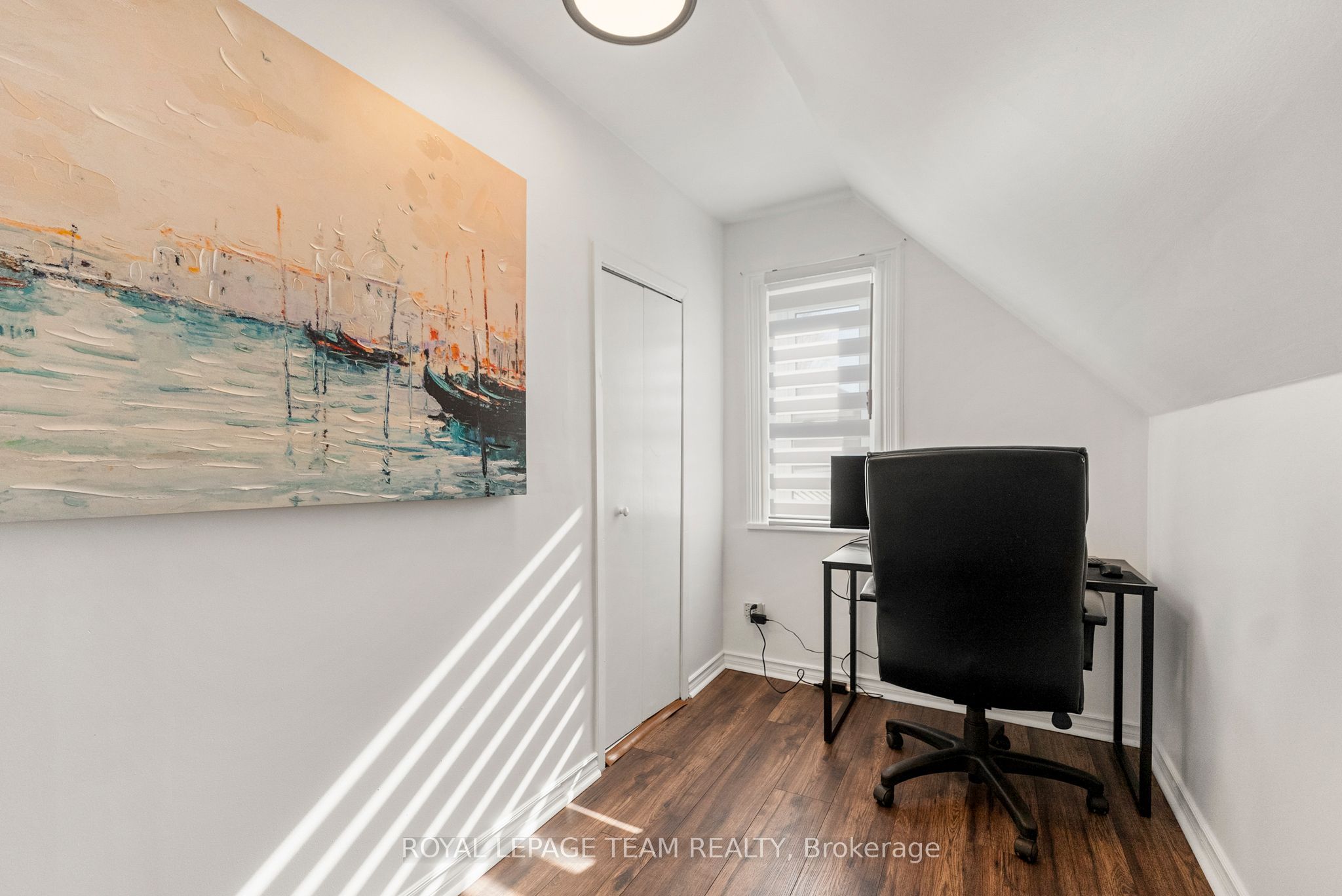 145 Munroe Avenue W Property Photo 18