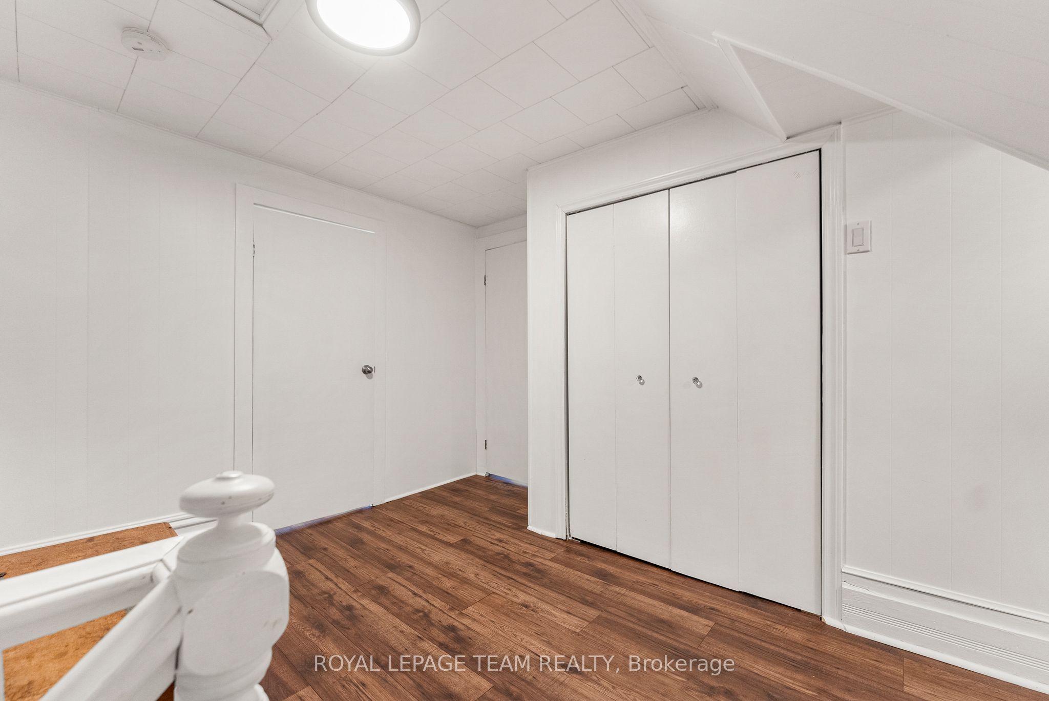 145 Munroe Avenue W Property Photo 20