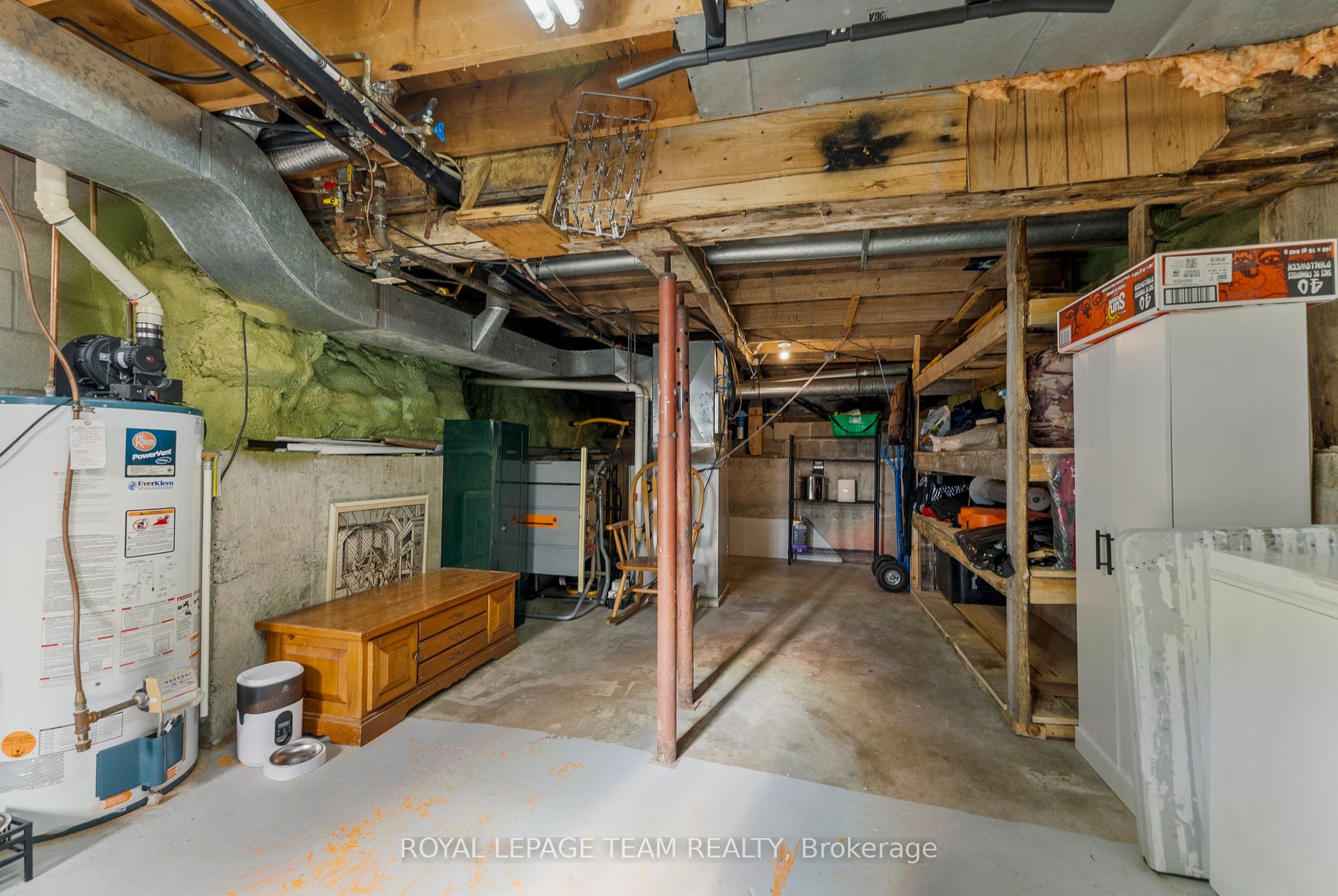 145 Munroe Avenue W Property Photo 34