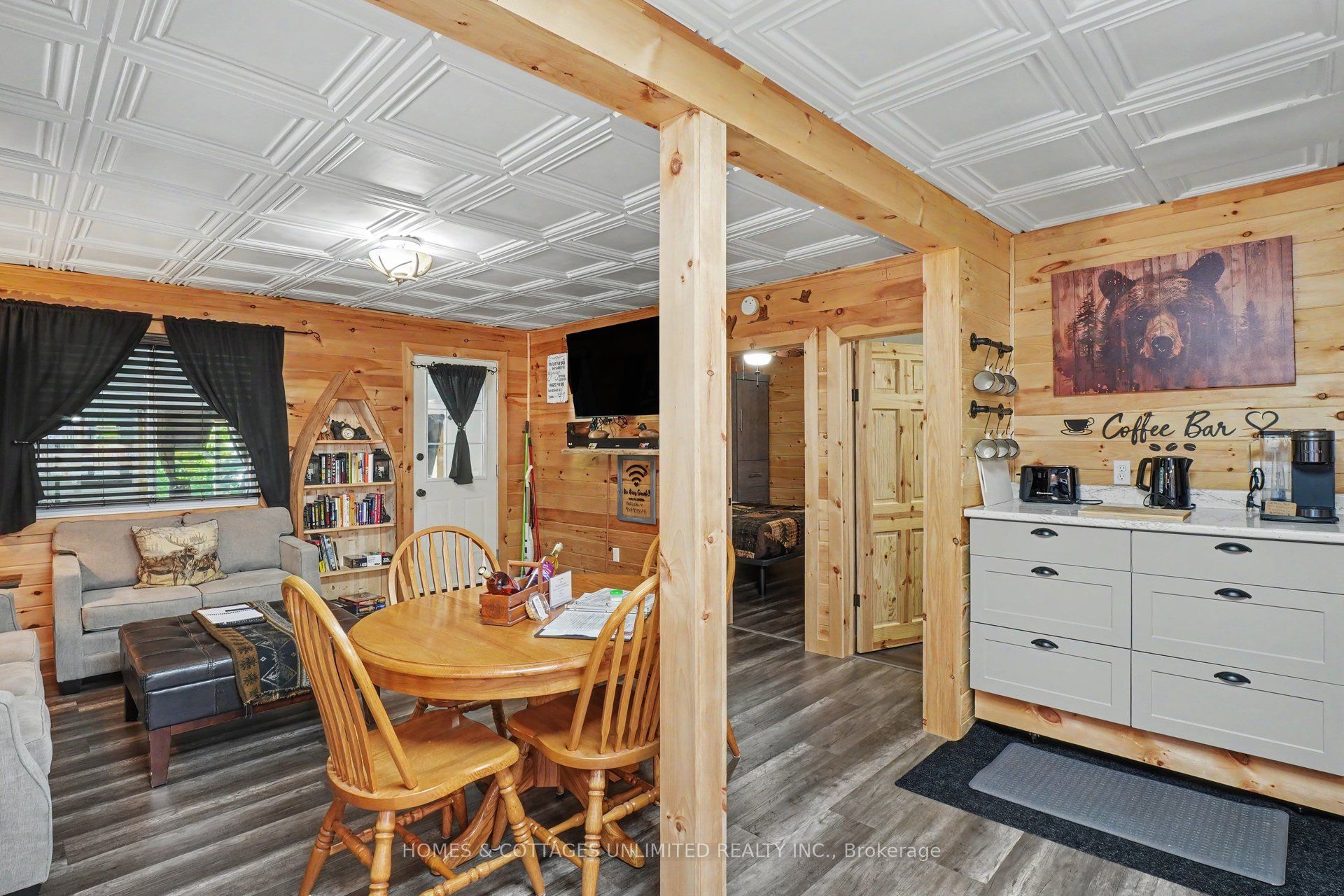 10110 509 Road N Property Photo 22