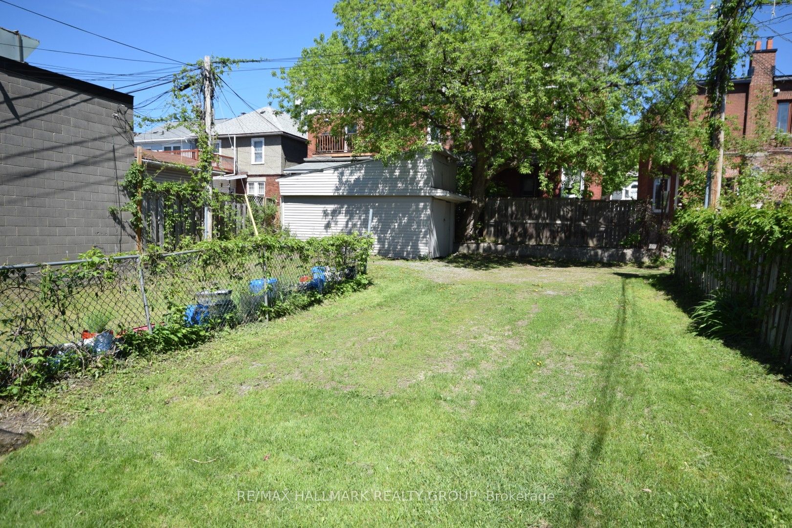 567 Gladstone Avenue Property Photo 1