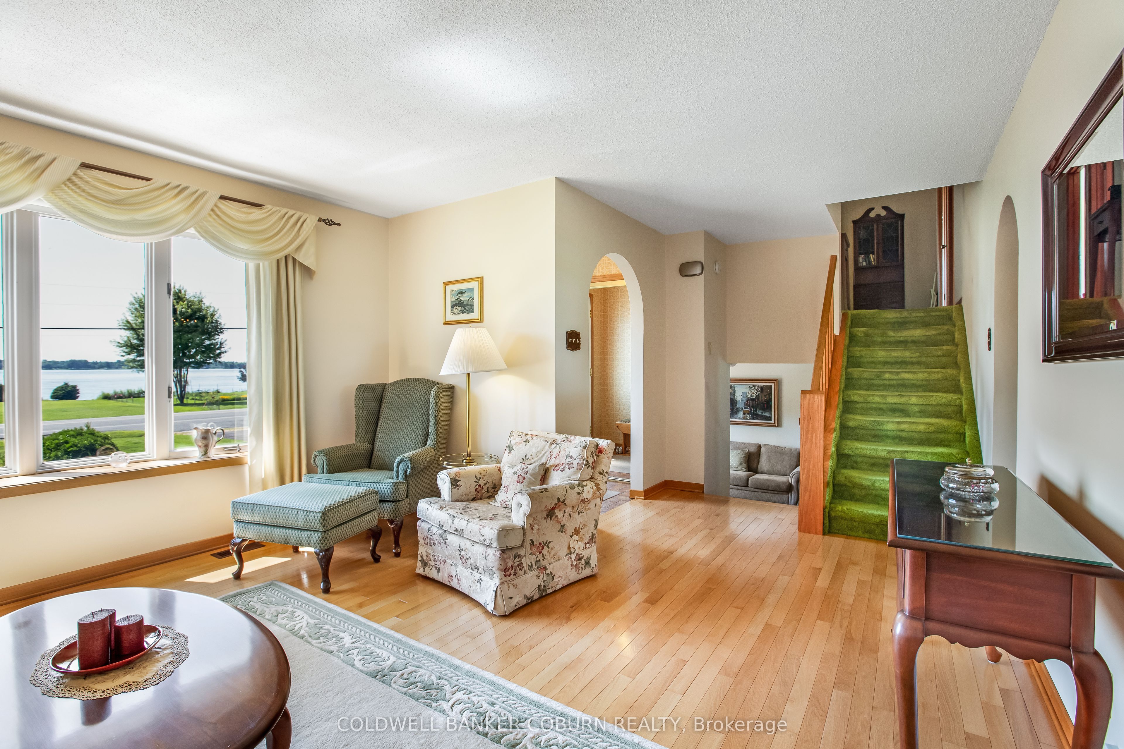12169 Lakeshore Drive Property Photo 16