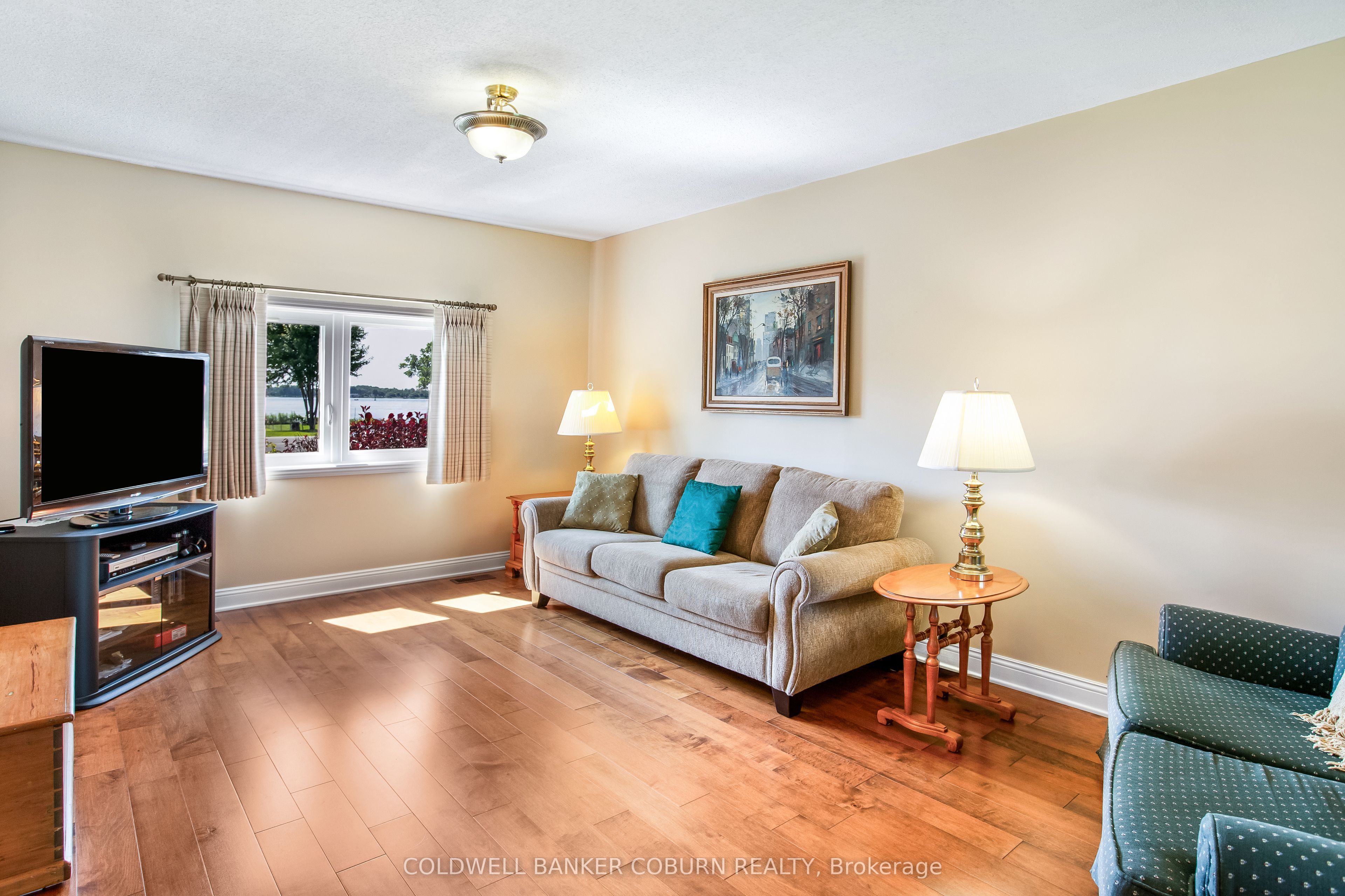 12169 Lakeshore Drive Property Photo 22