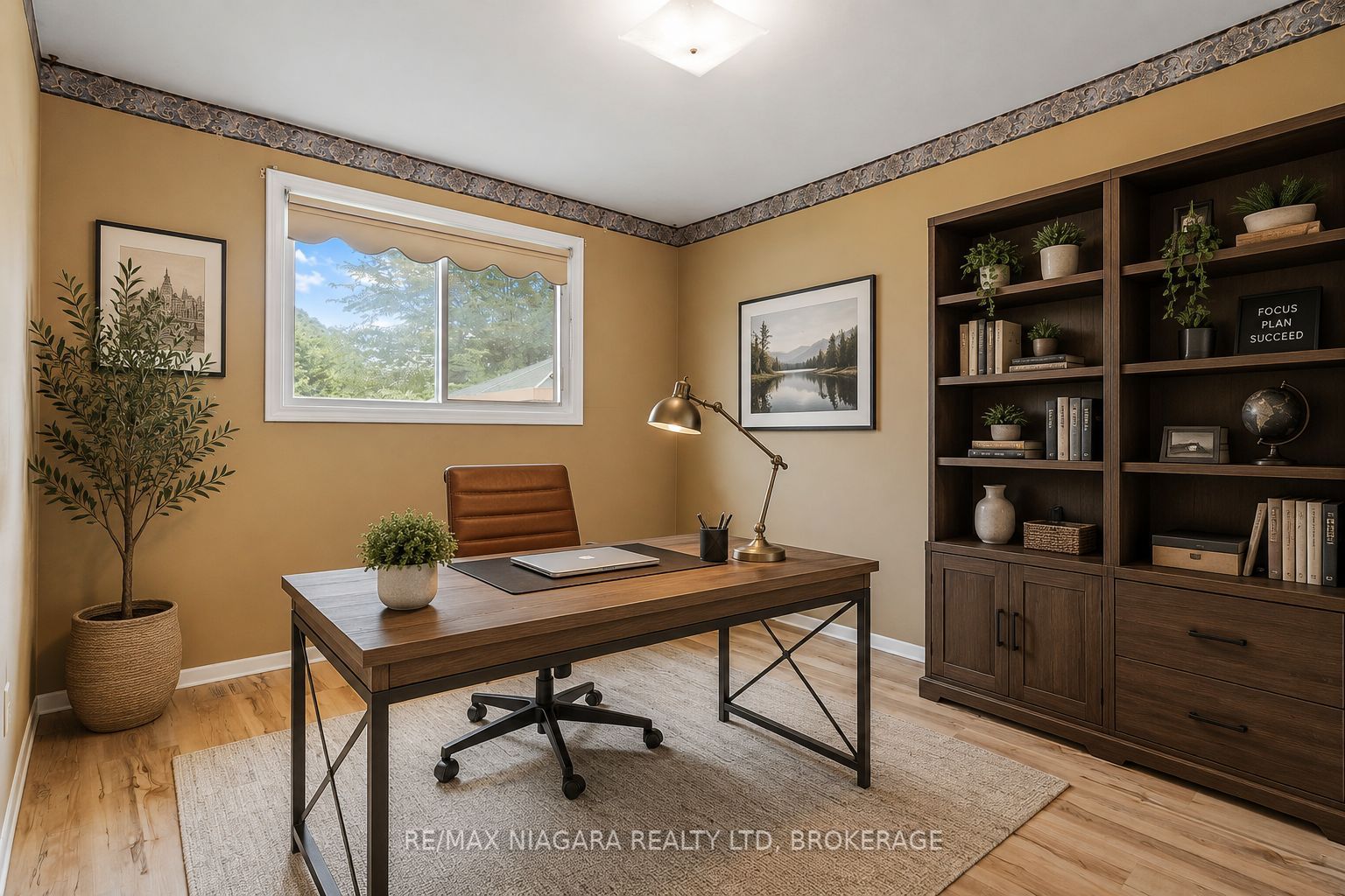 476 Scott Street Property Photo 18