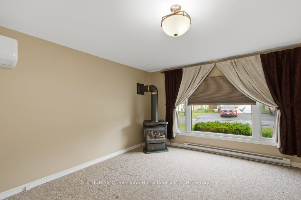 11 Killdeer Lane Property Photo 7