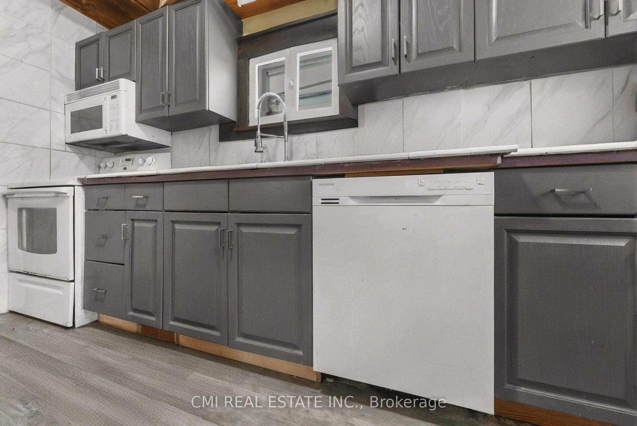 433 Lydia Street Property Photo 16