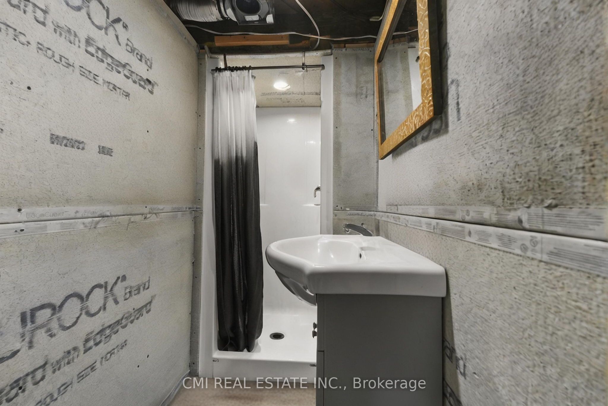 433 Lydia Street Property Photo 27