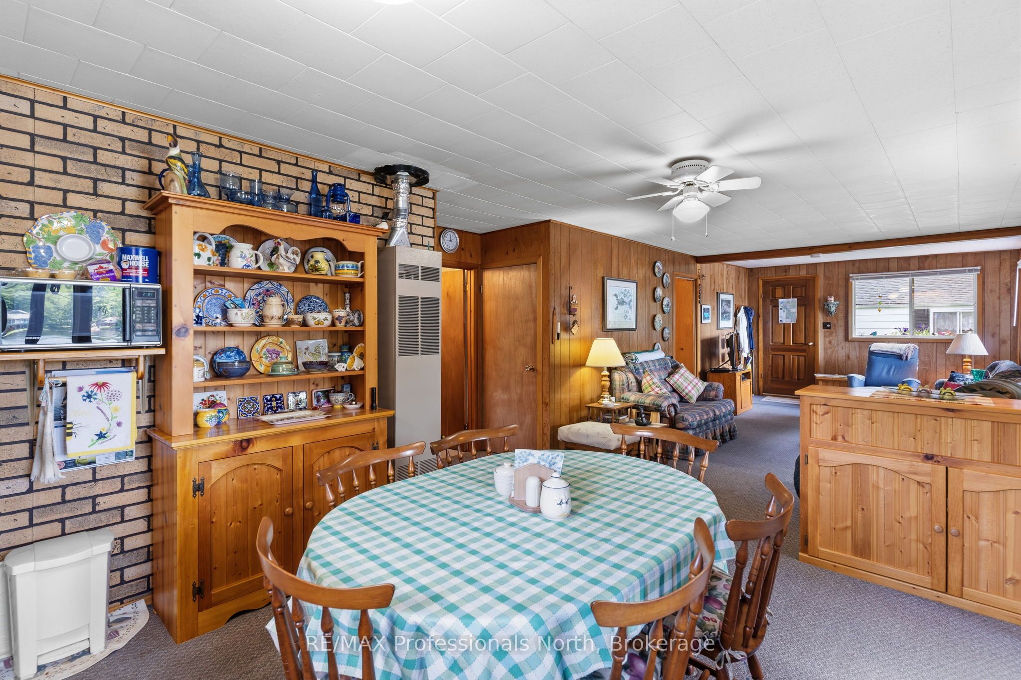 1214 Oliver Road Property Photo 14