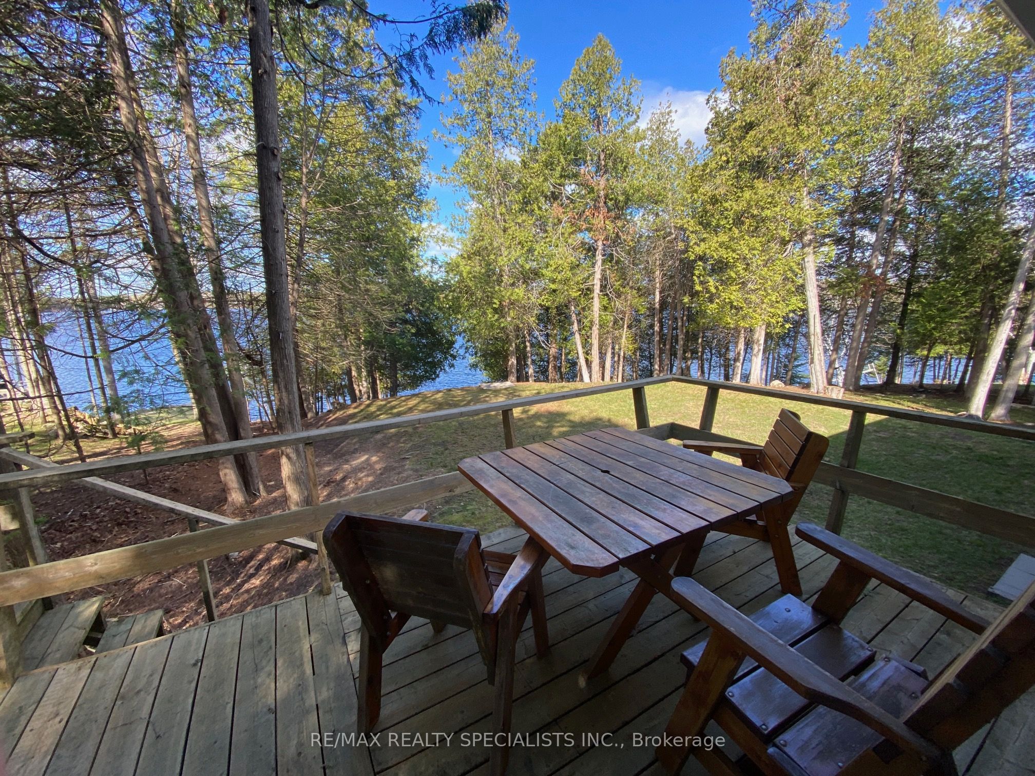 384 Indian Point Road Property Photo 4