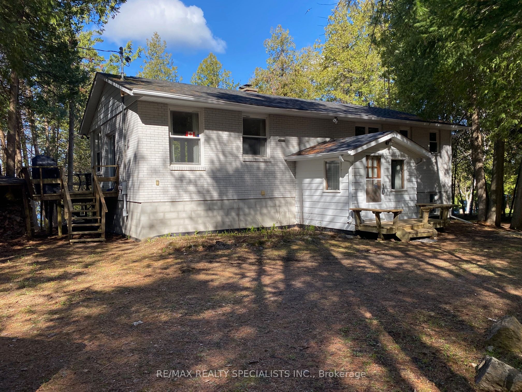 384 Indian Point Road Property Photo 7