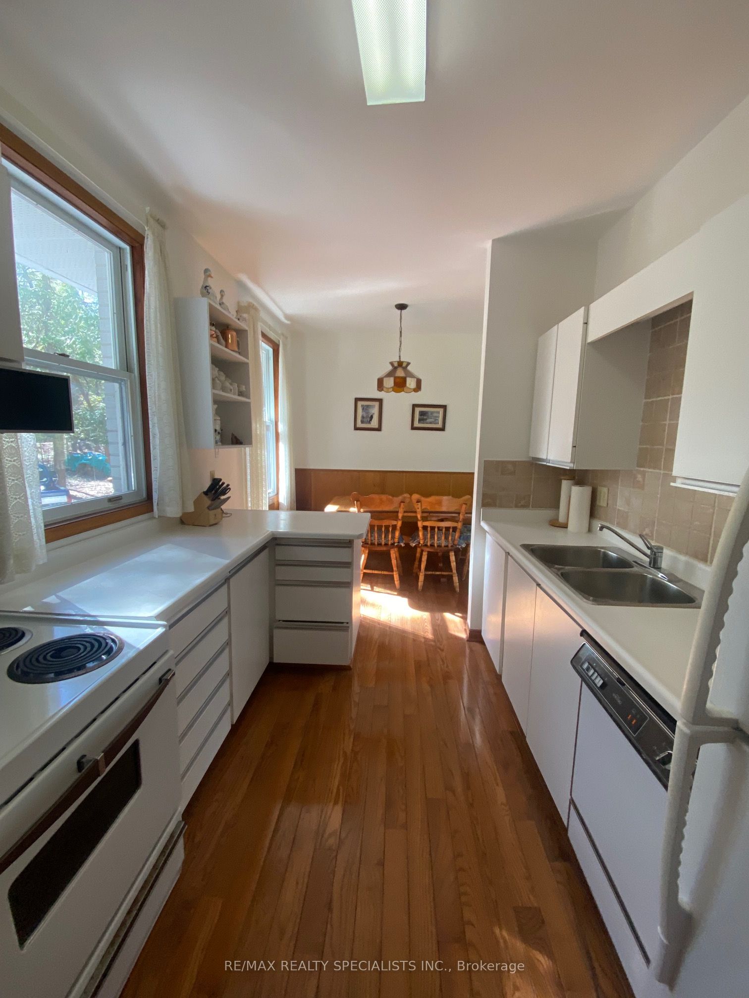 384 Indian Point Road Property Photo 12