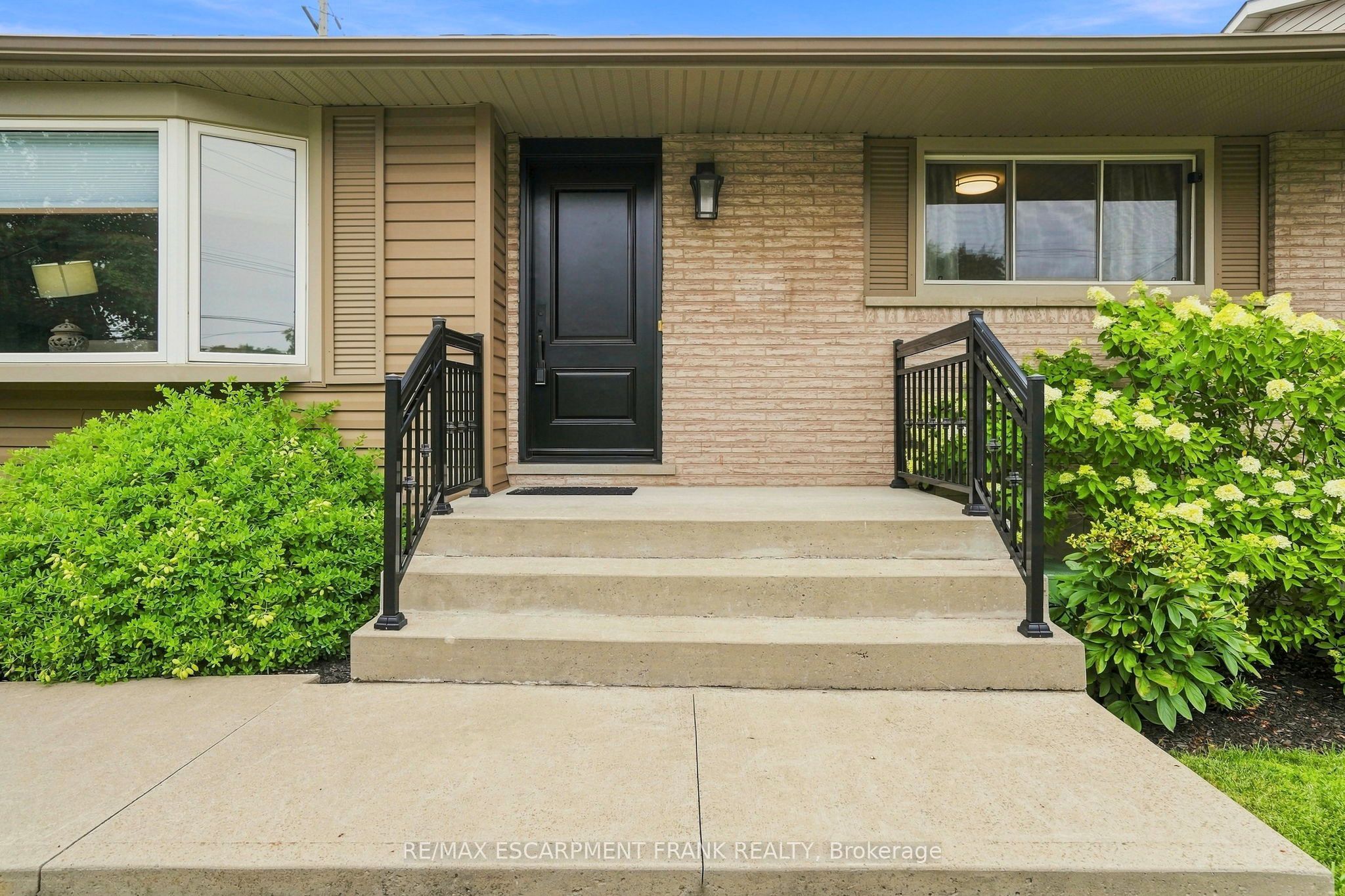 1008 Garth Street Property Photo 3