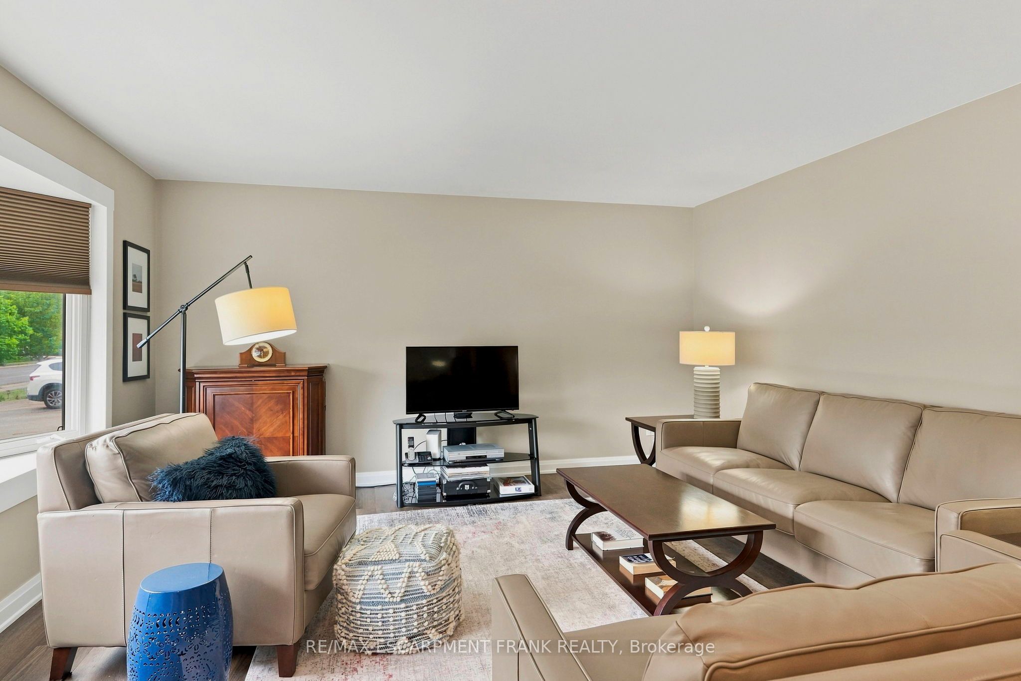 1008 Garth Street Property Photo 5