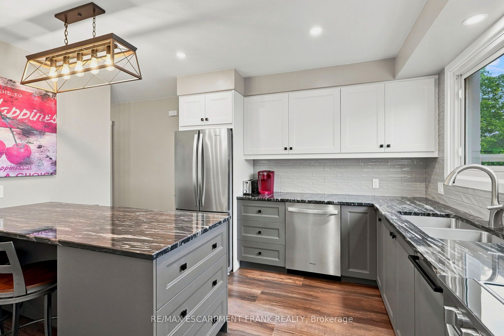1008 Garth Street Property Photo 12